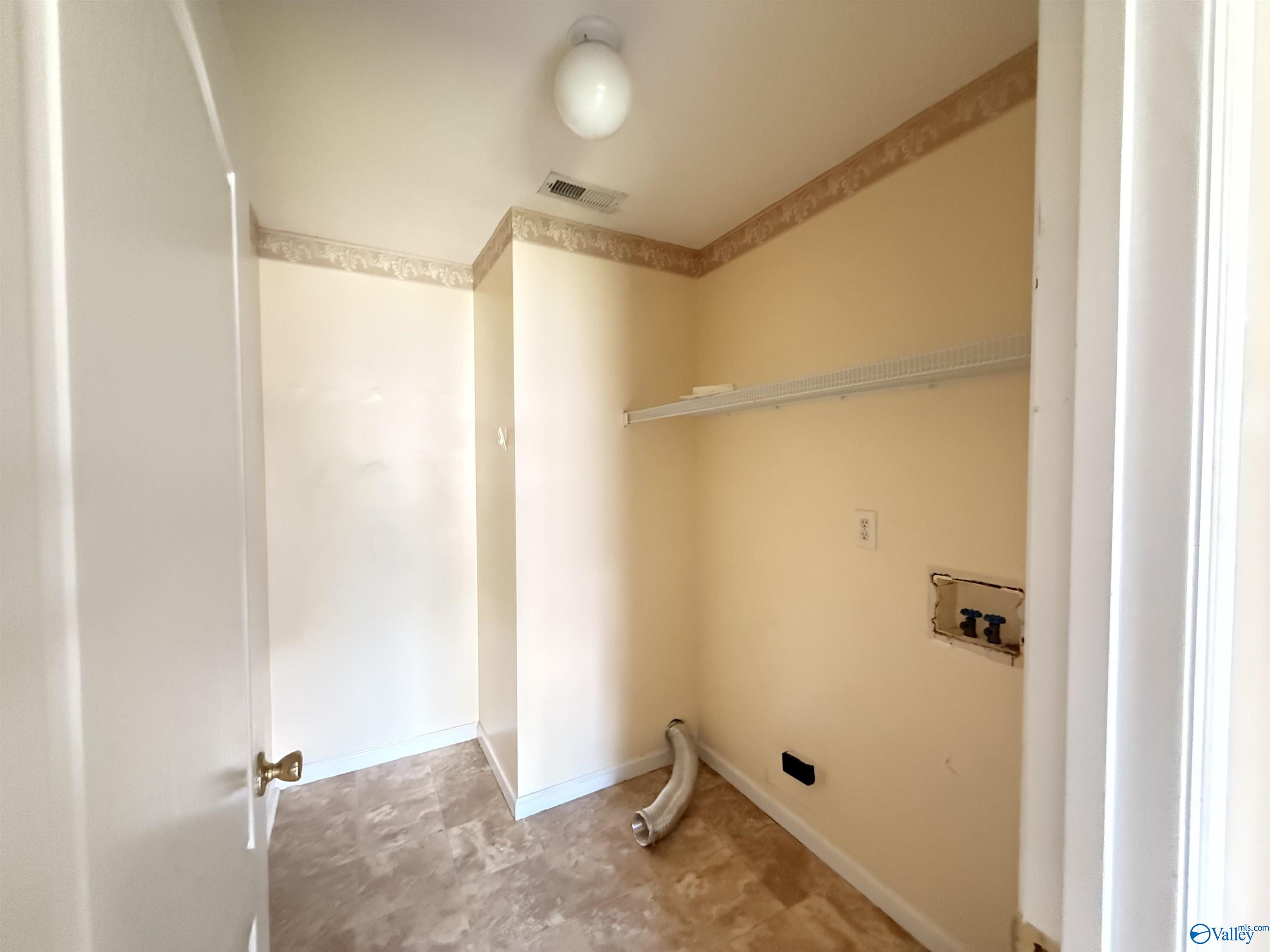 105 Cedar Hollow Court