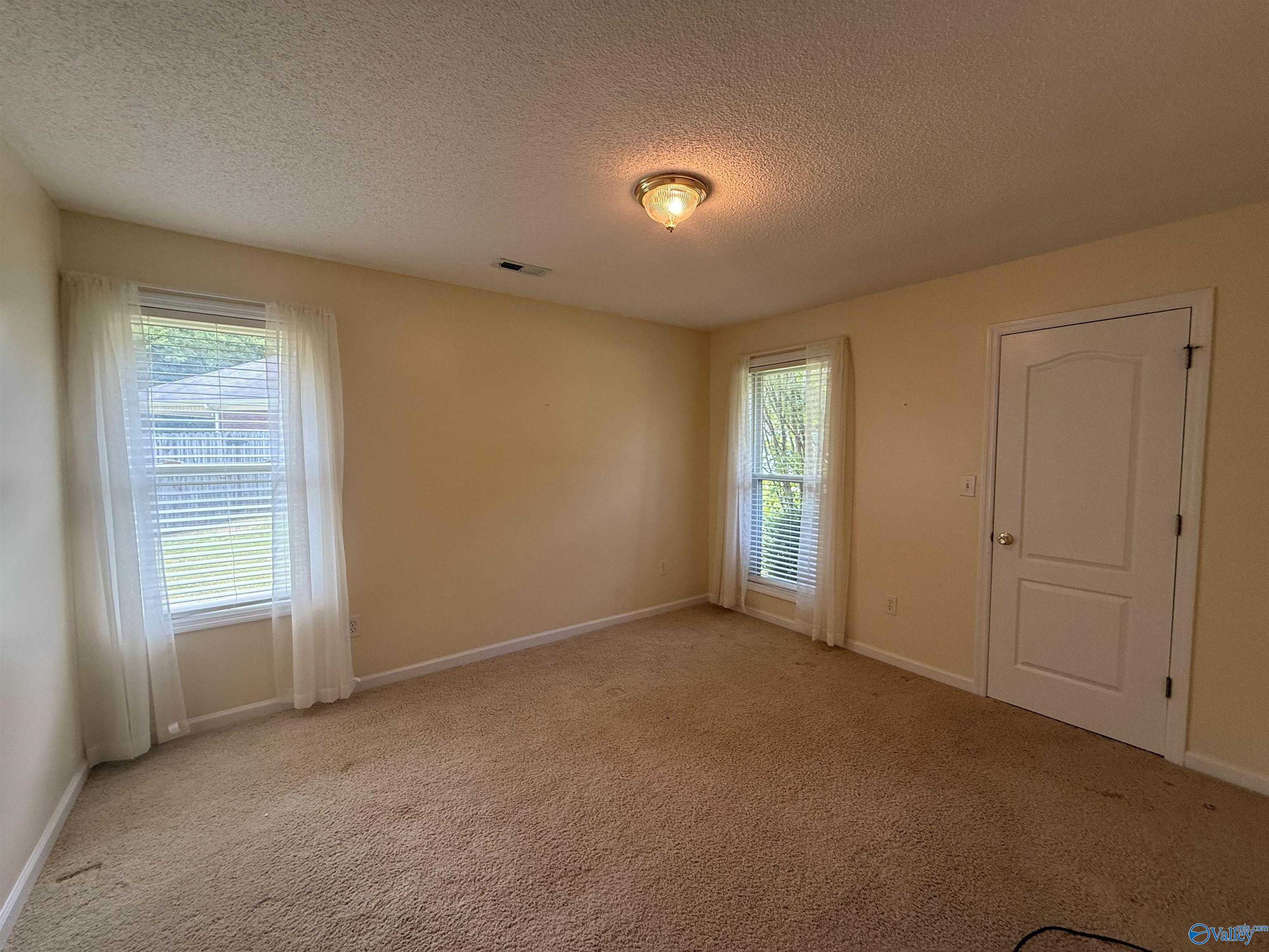 105 Cedar Hollow Court