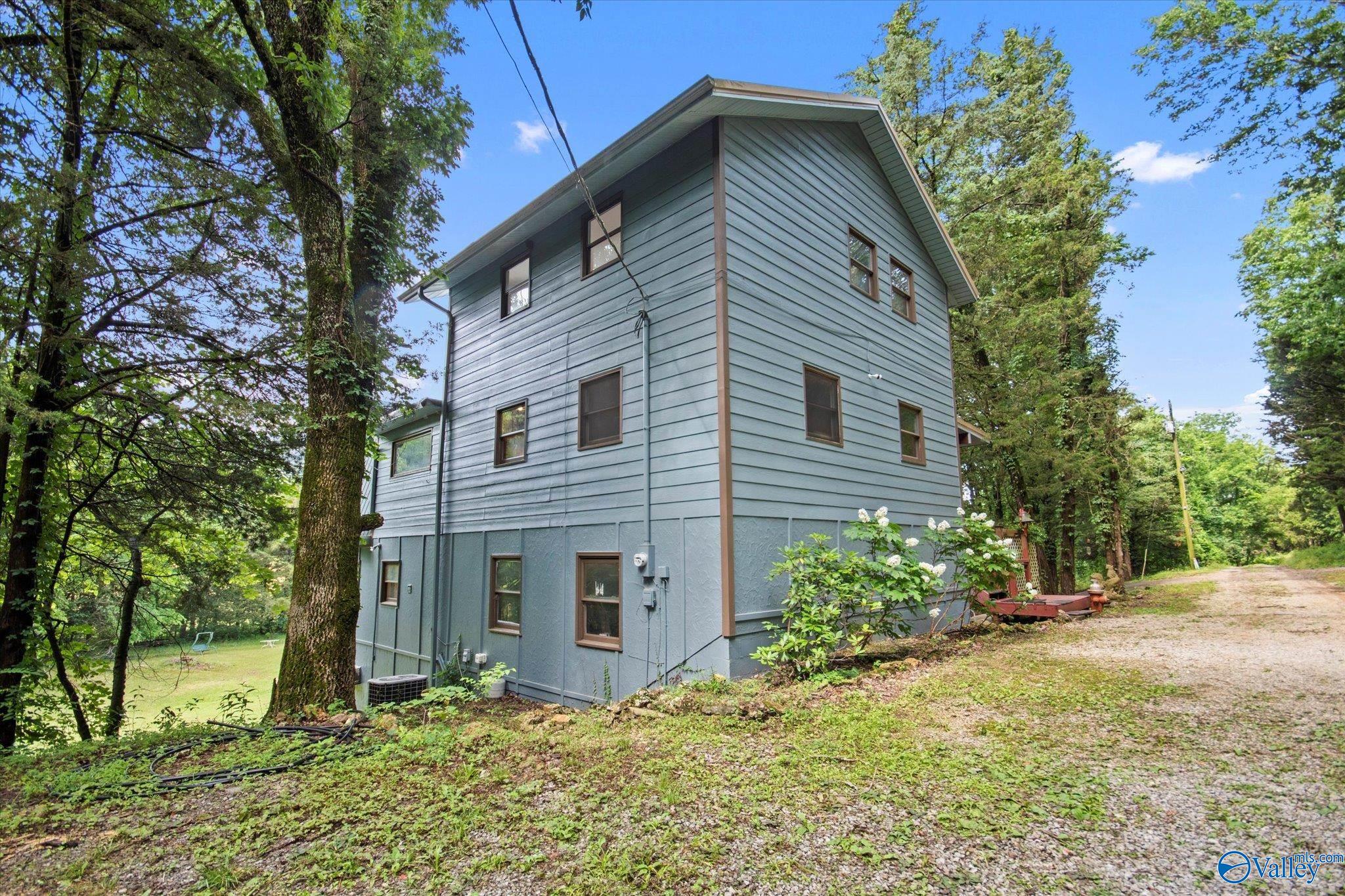 593 Sharps Hollow Road