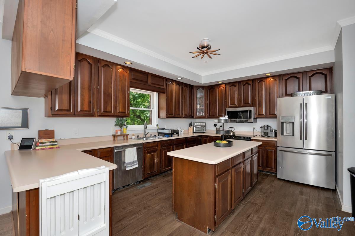 9046 Sugar Tree Trail