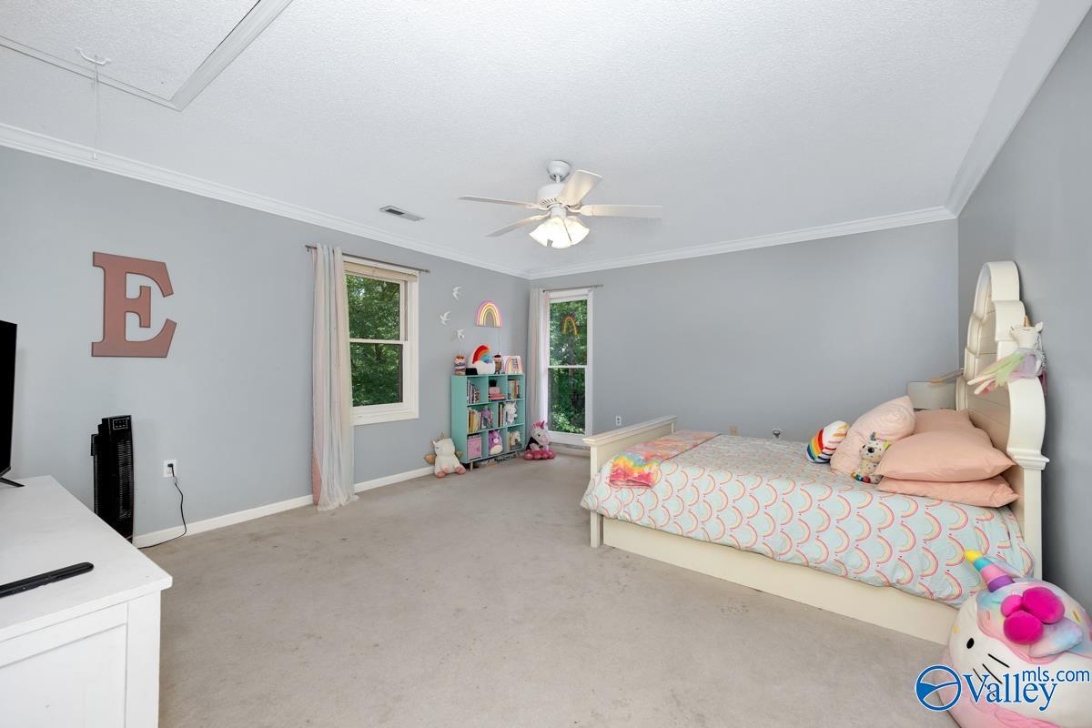 9046 Sugar Tree Trail