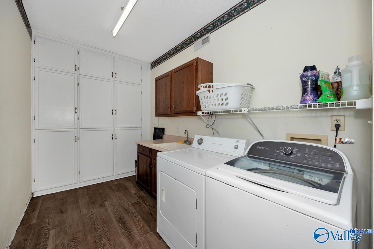 9046 Sugar Tree Trail
