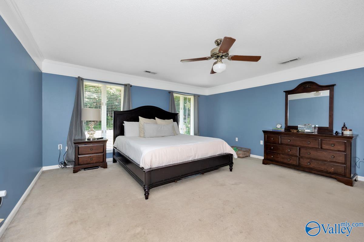 9046 Sugar Tree Trail