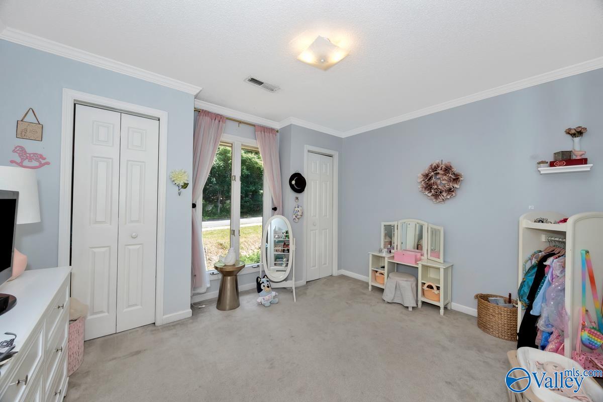 9046 Sugar Tree Trail