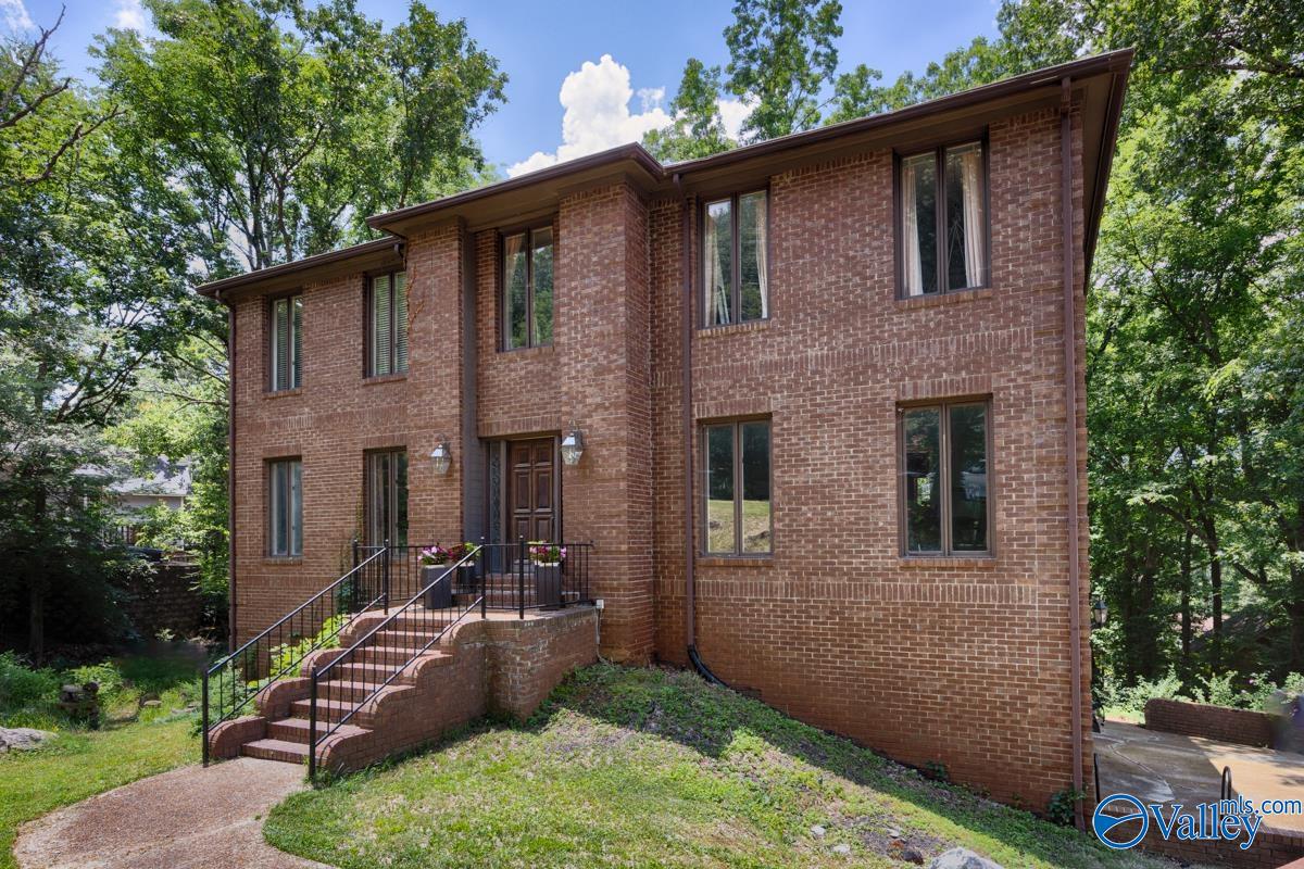 9046 Sugar Tree Trail