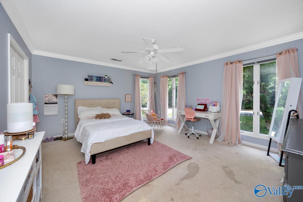 9046 Sugar Tree Trail