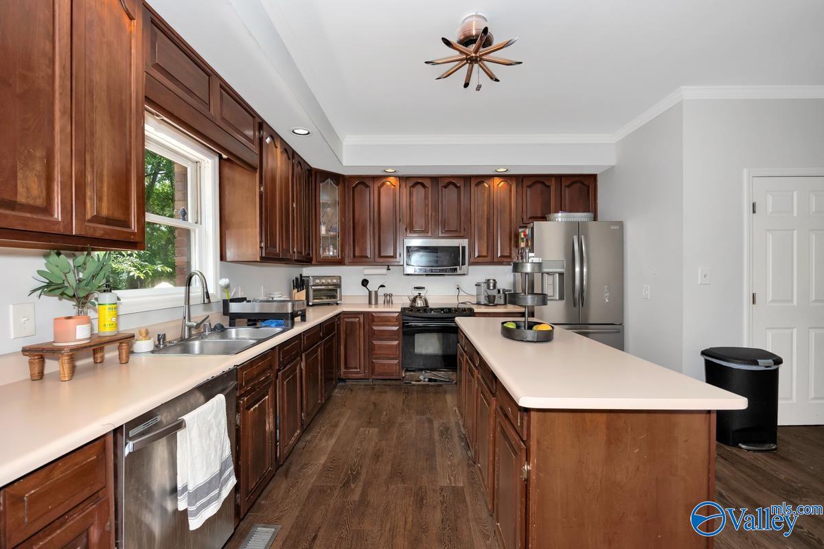9046 Sugar Tree Trail