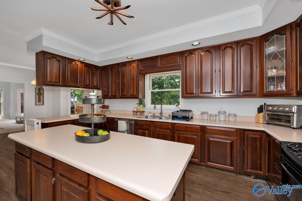9046 Sugar Tree Trail