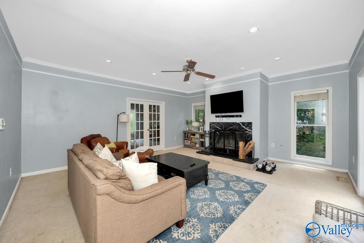 9046 Sugar Tree Trail
