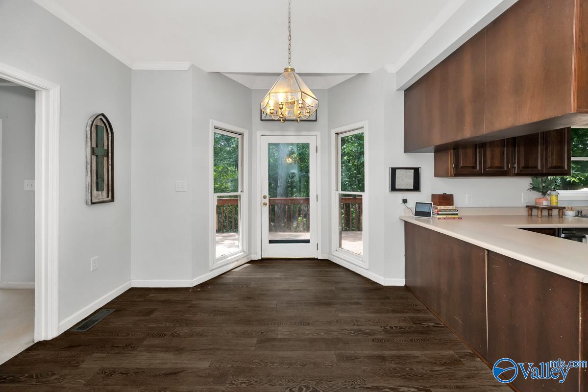 9046 Sugar Tree Trail