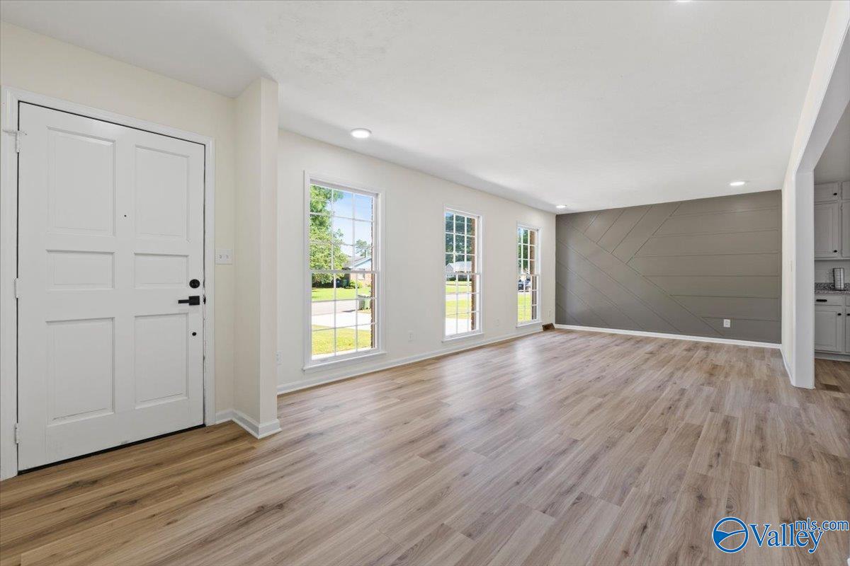 2622 Dry Creek Drive