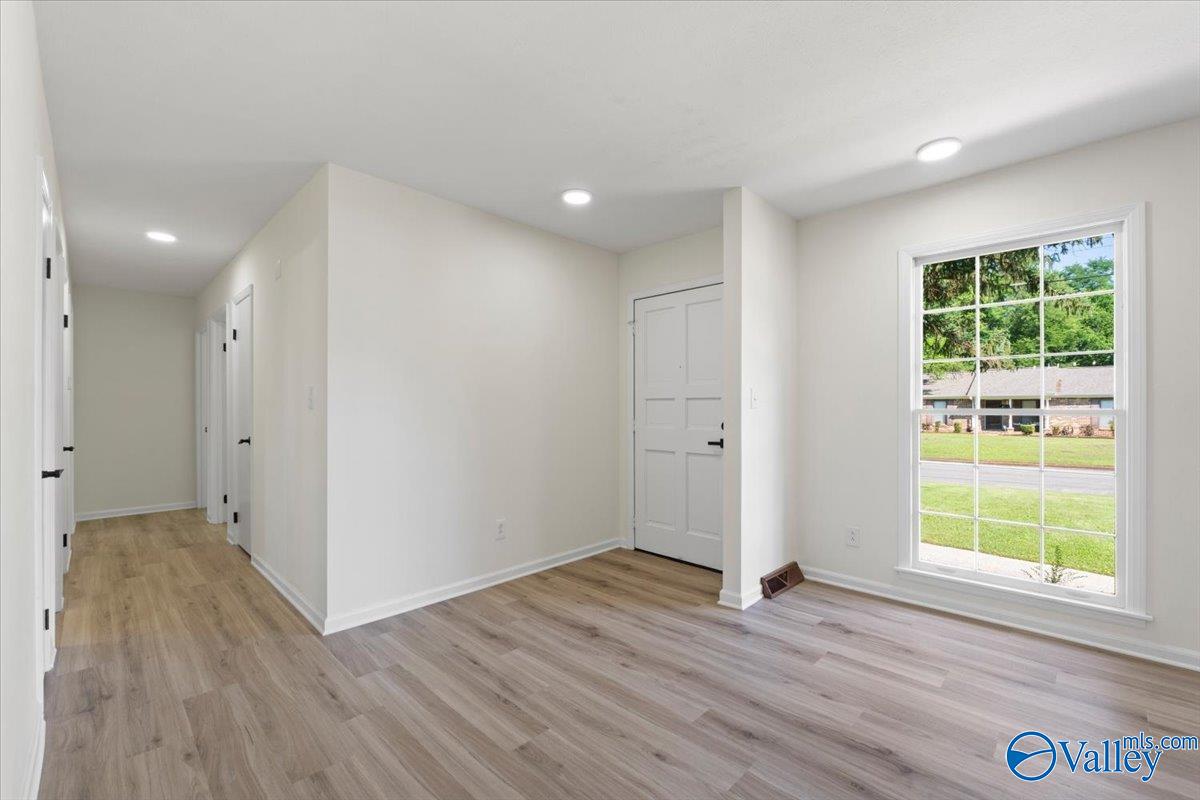 2622 Dry Creek Drive