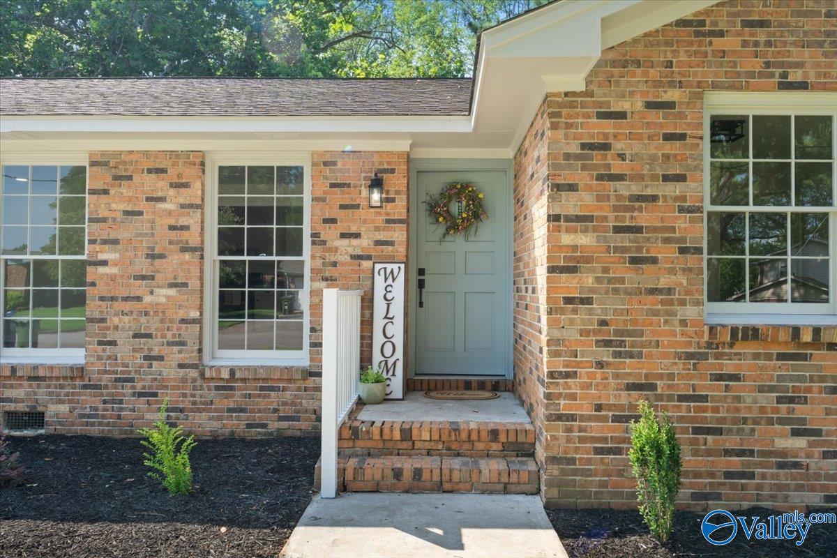 2622 Dry Creek Drive