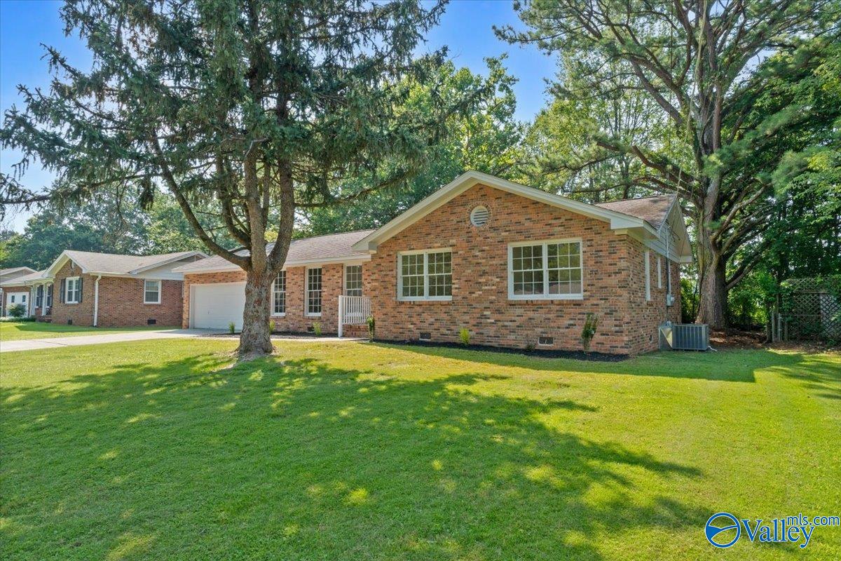 2622 Dry Creek Drive