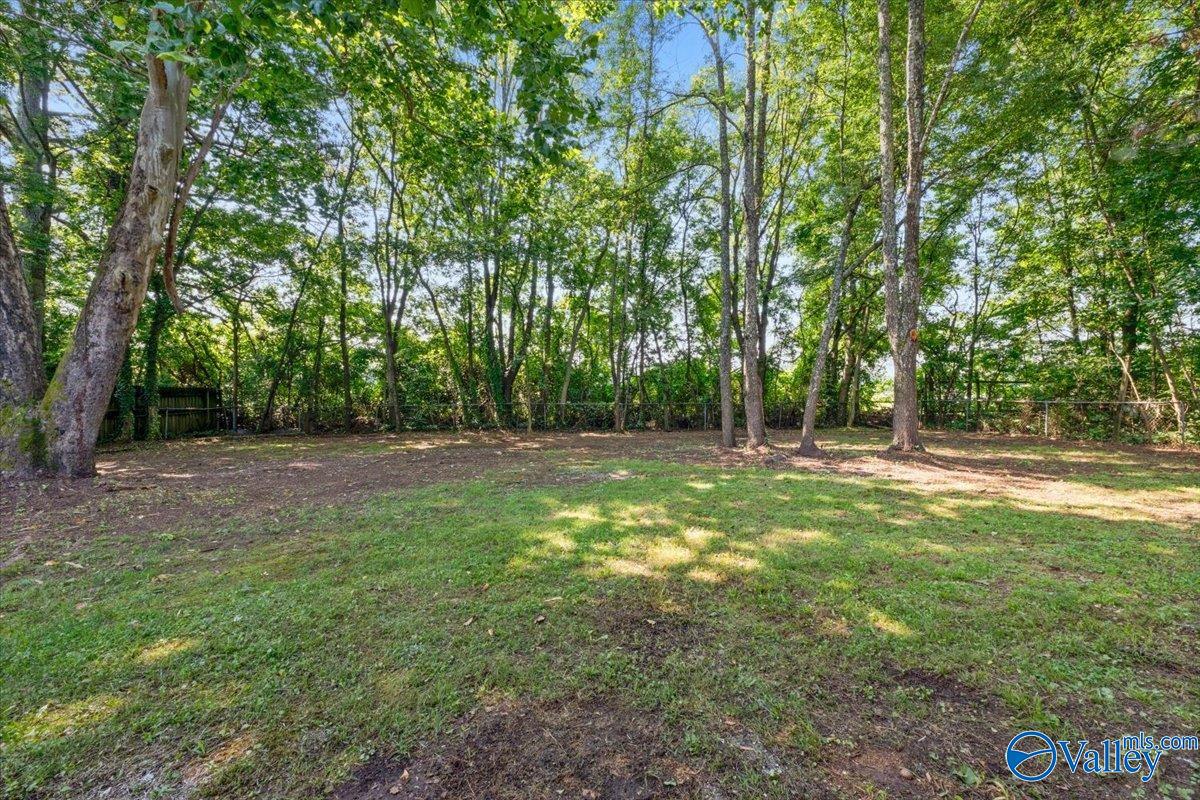 2622 Dry Creek Drive