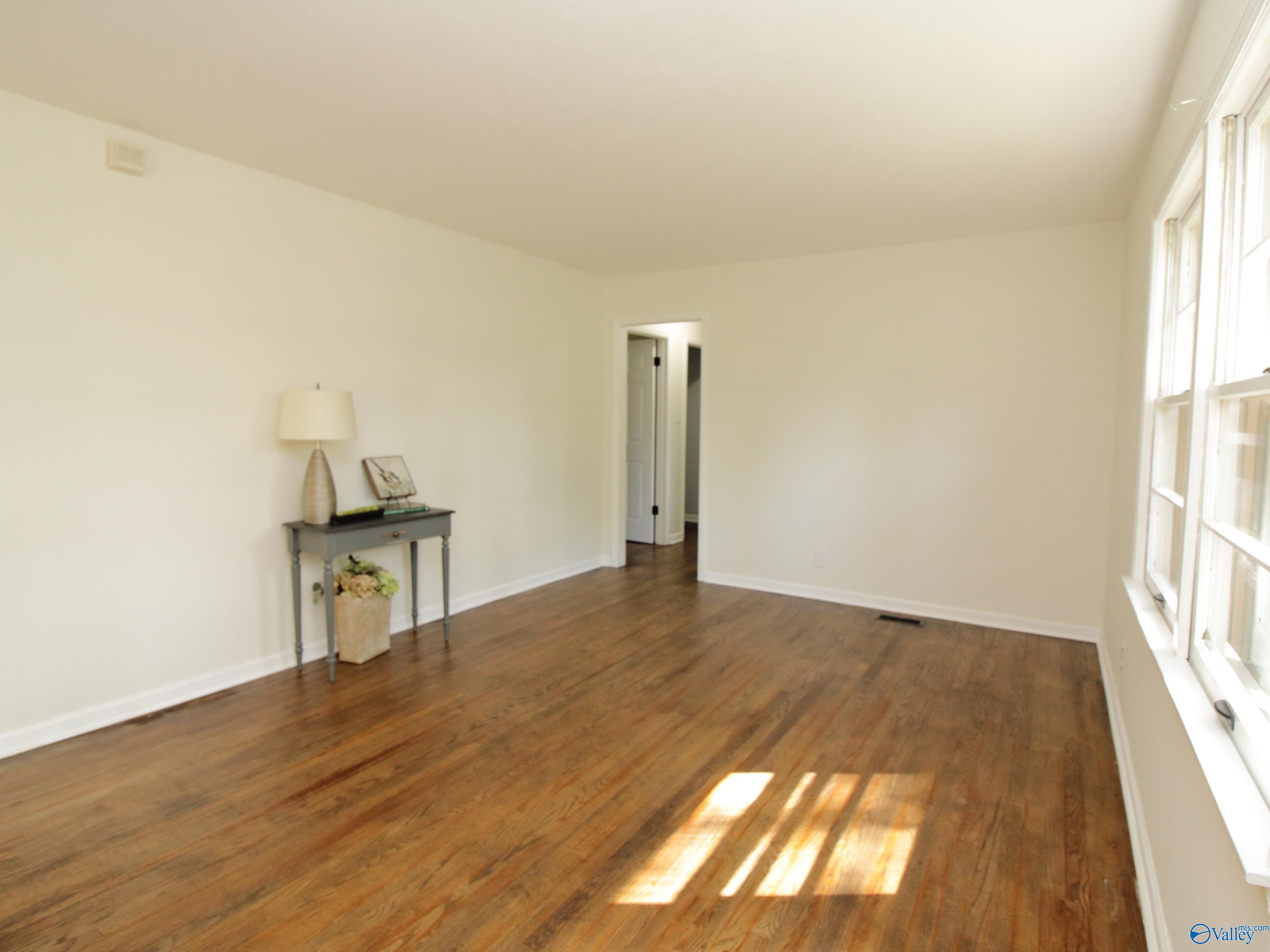 3809 Cary Road