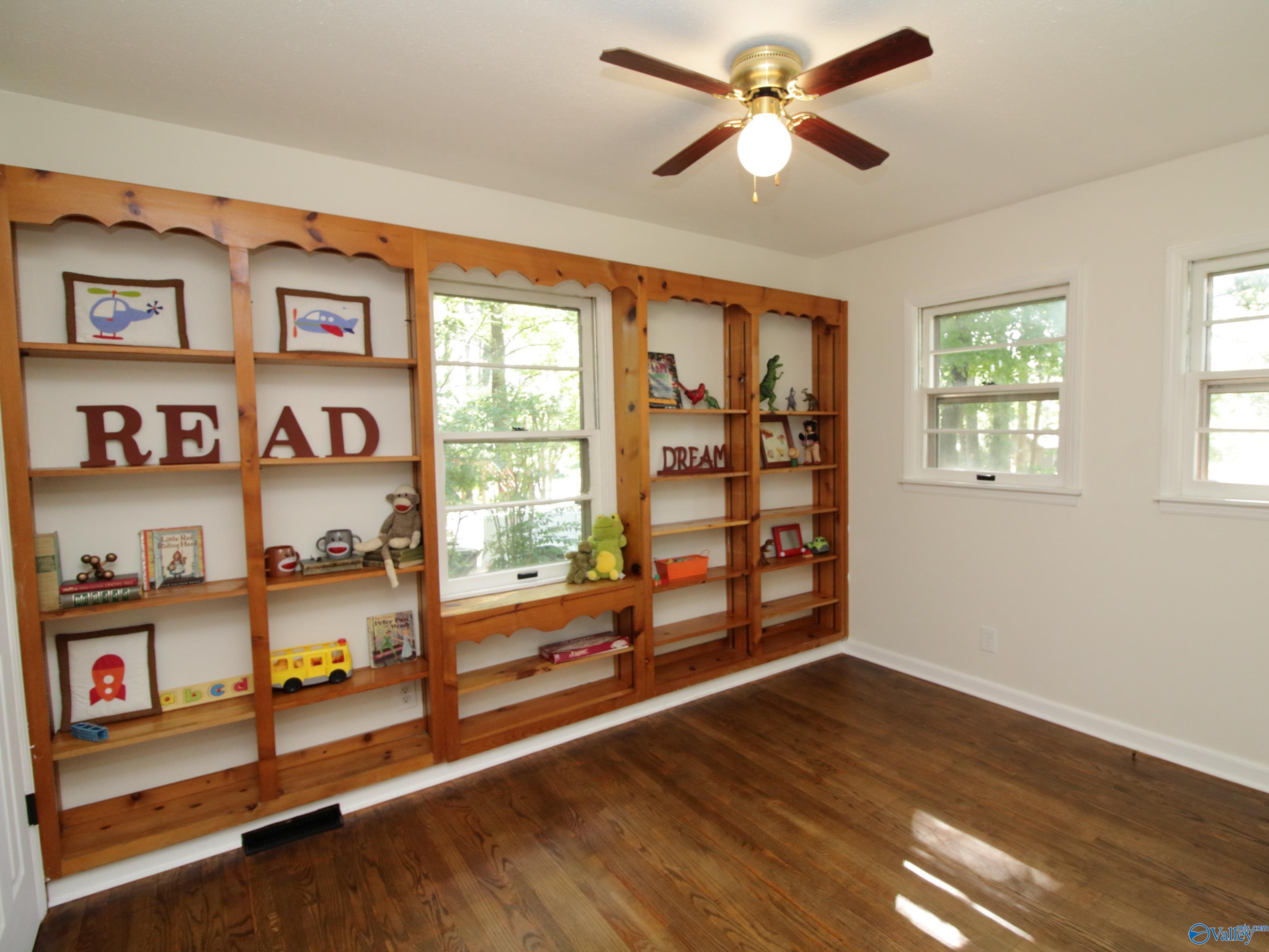 3809 Cary Road