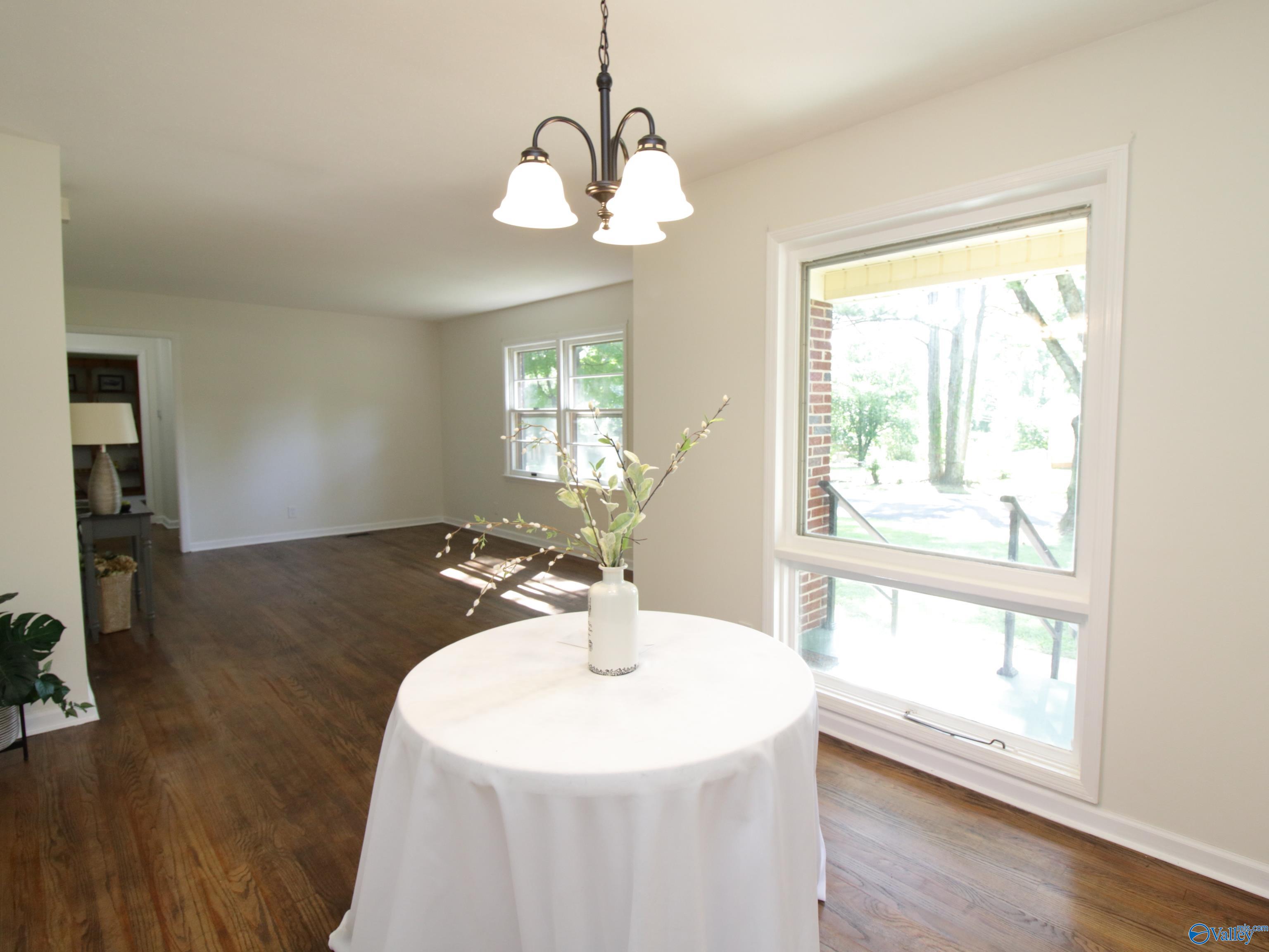 3809 Cary Road