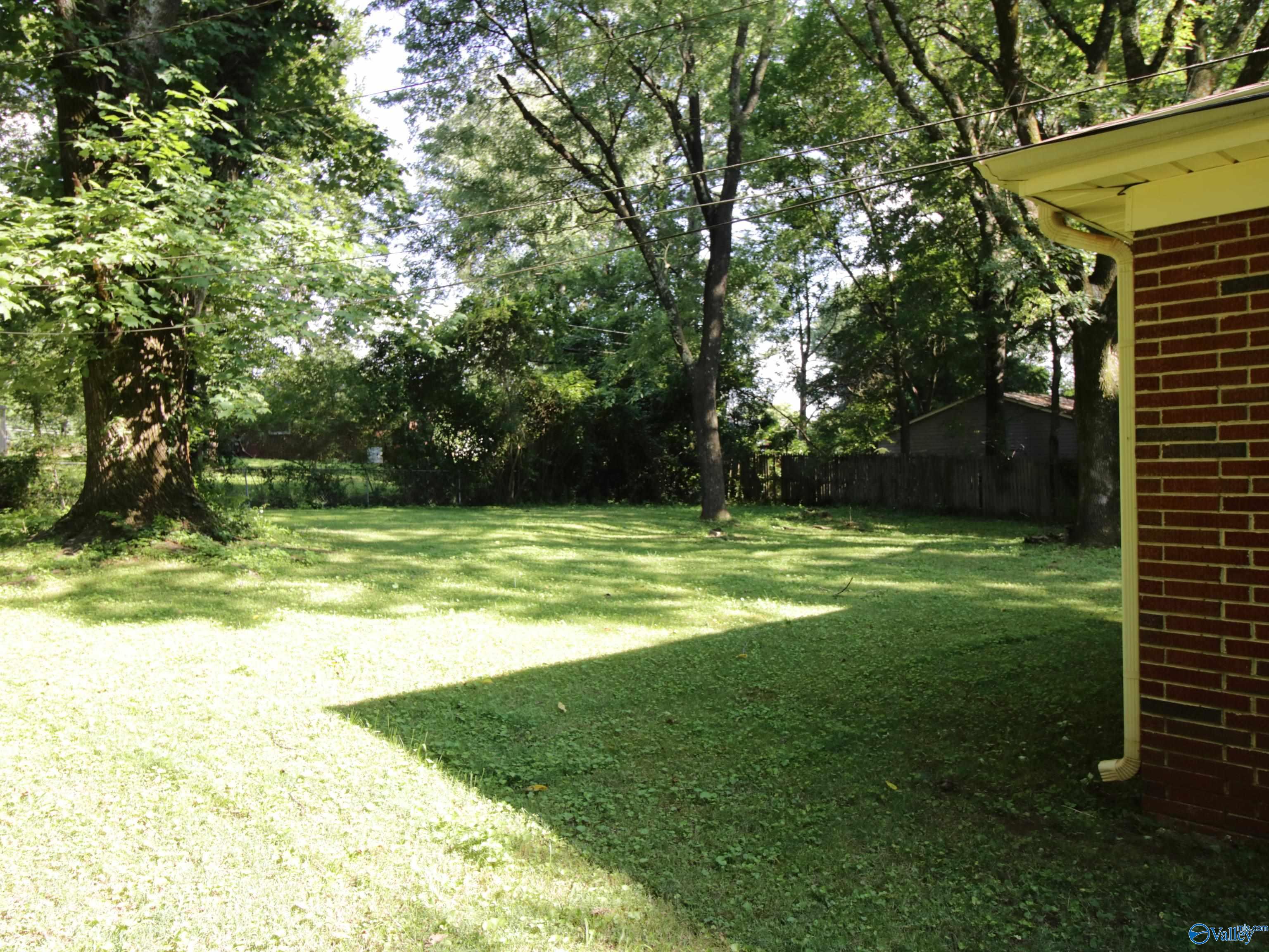 3809 Cary Road