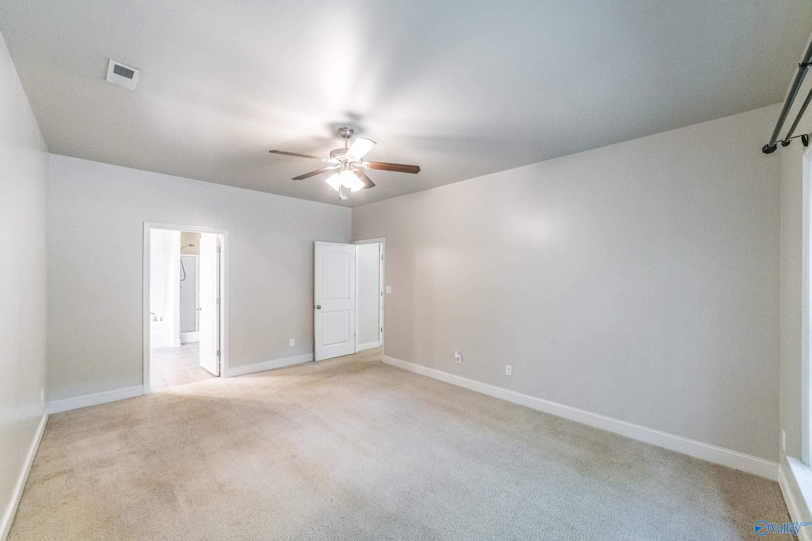 6801 Wintercrest Way SE