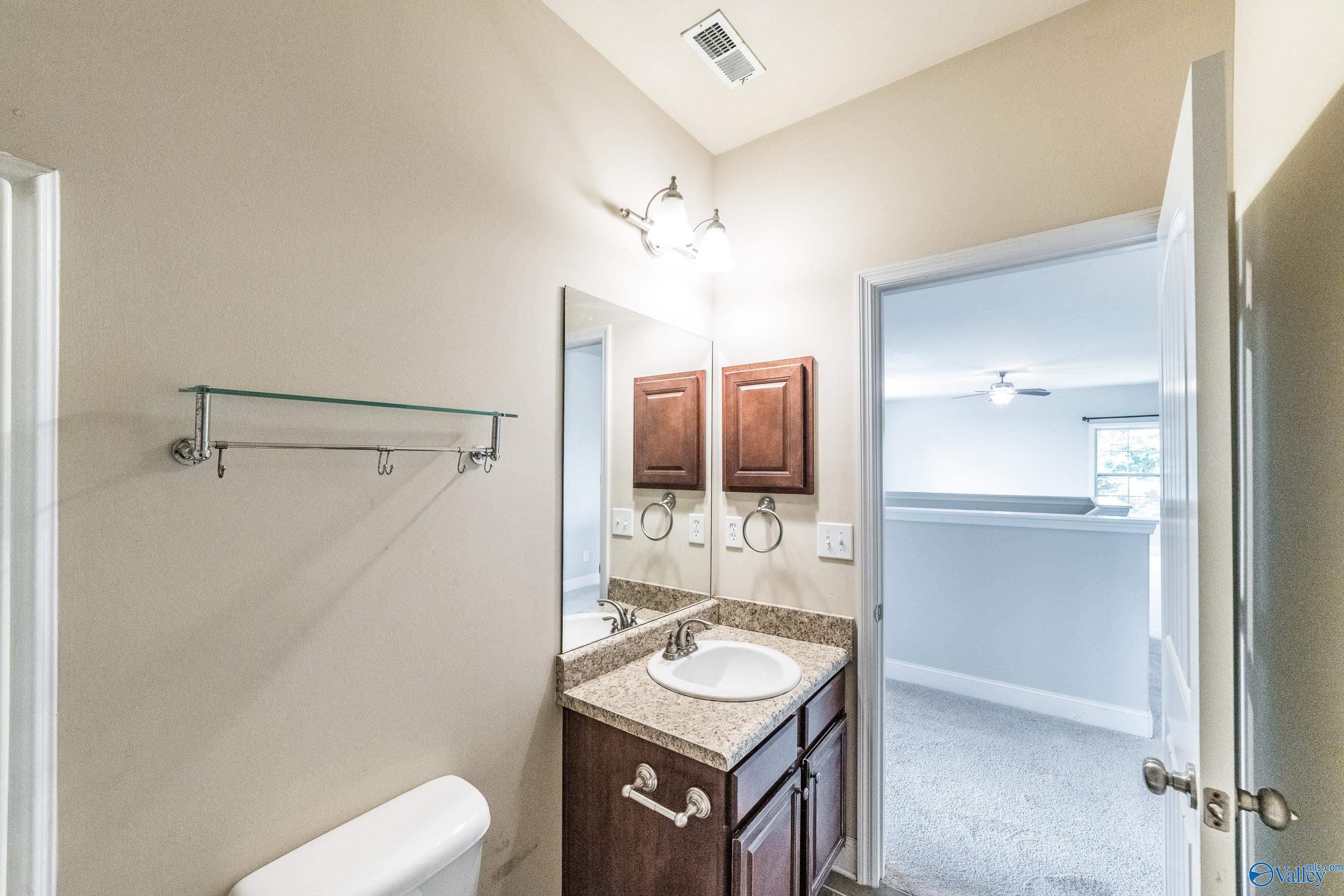 6801 Wintercrest Way SE