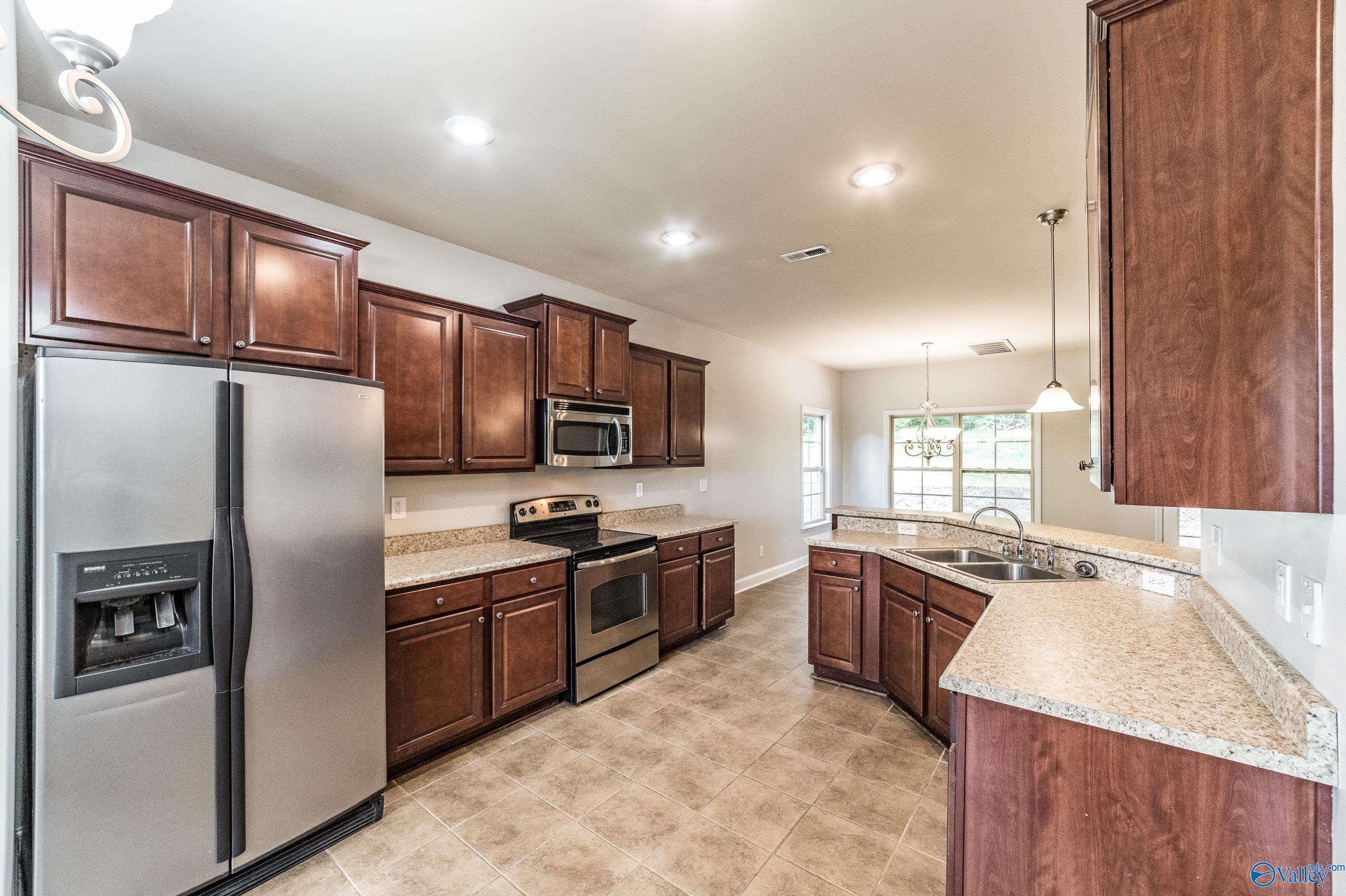 6801 Wintercrest Way SE