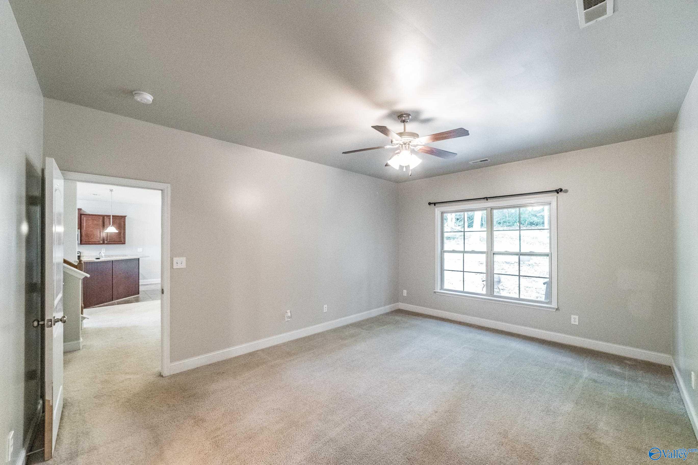 6801 Wintercrest Way SE