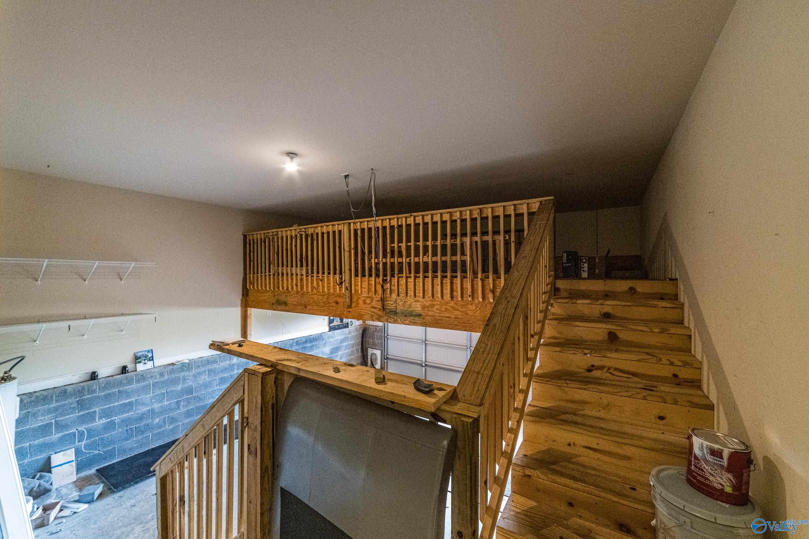 6801 Wintercrest Way SE