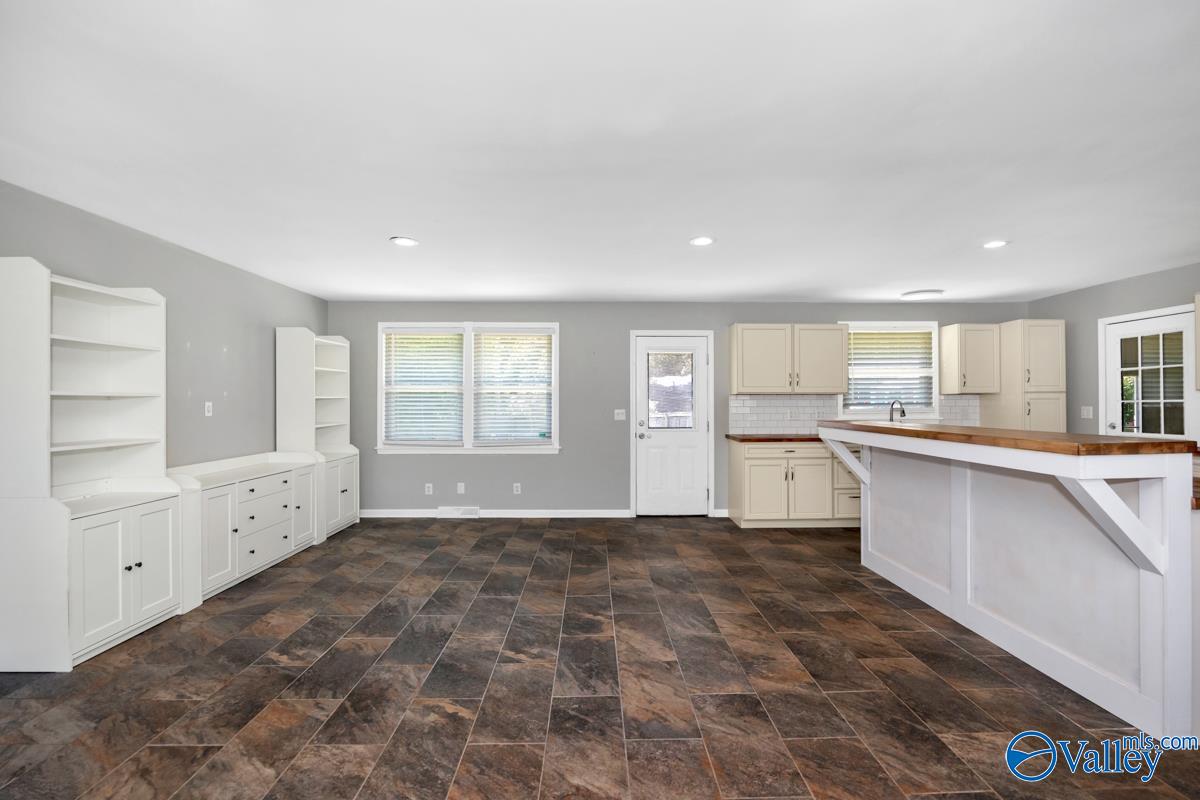 6412 Chadwell Road SW