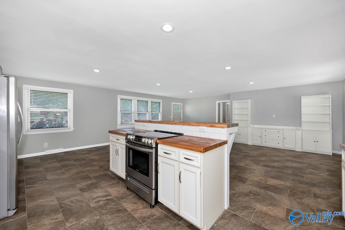 6412 Chadwell Road SW