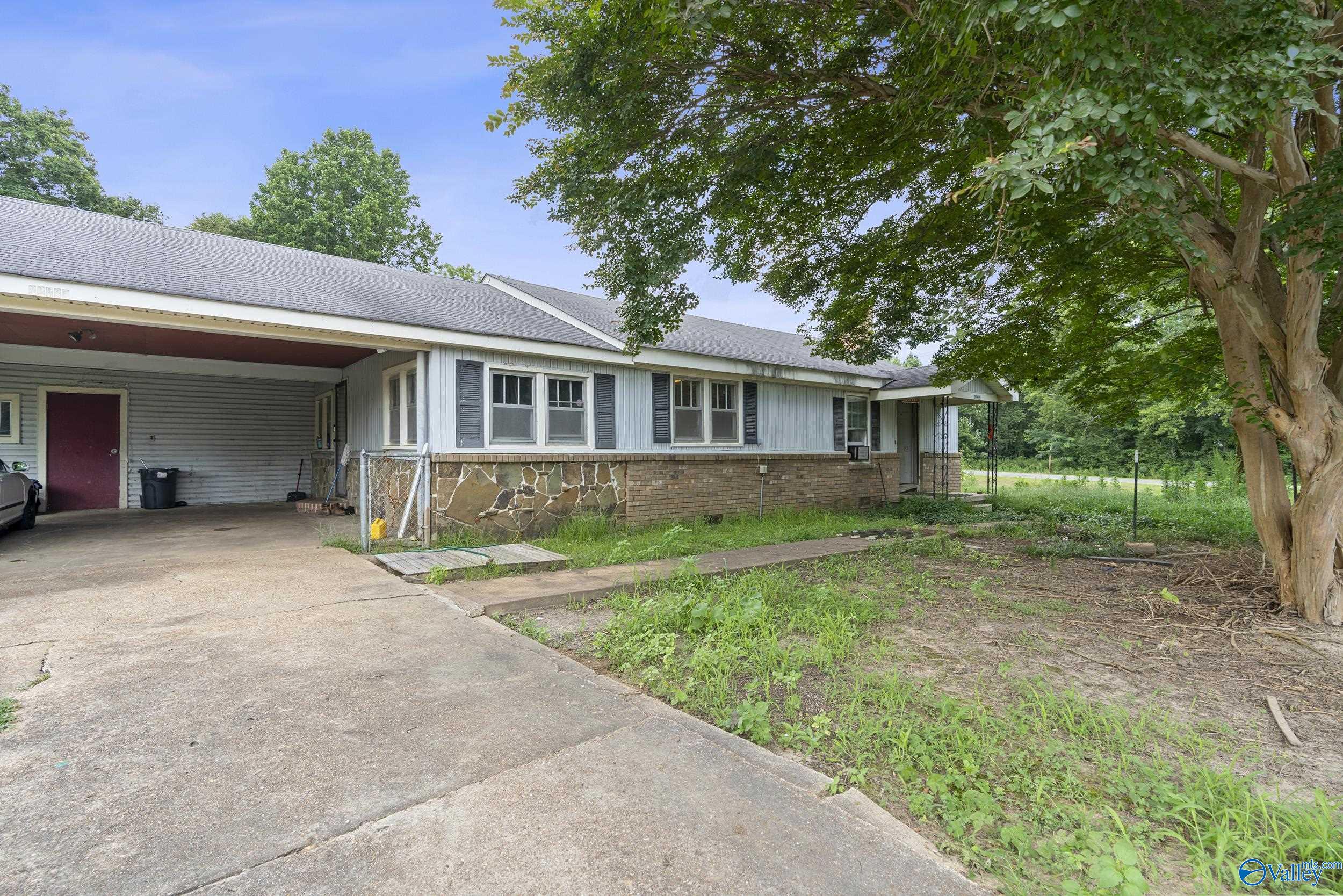 22835 New Garden Road