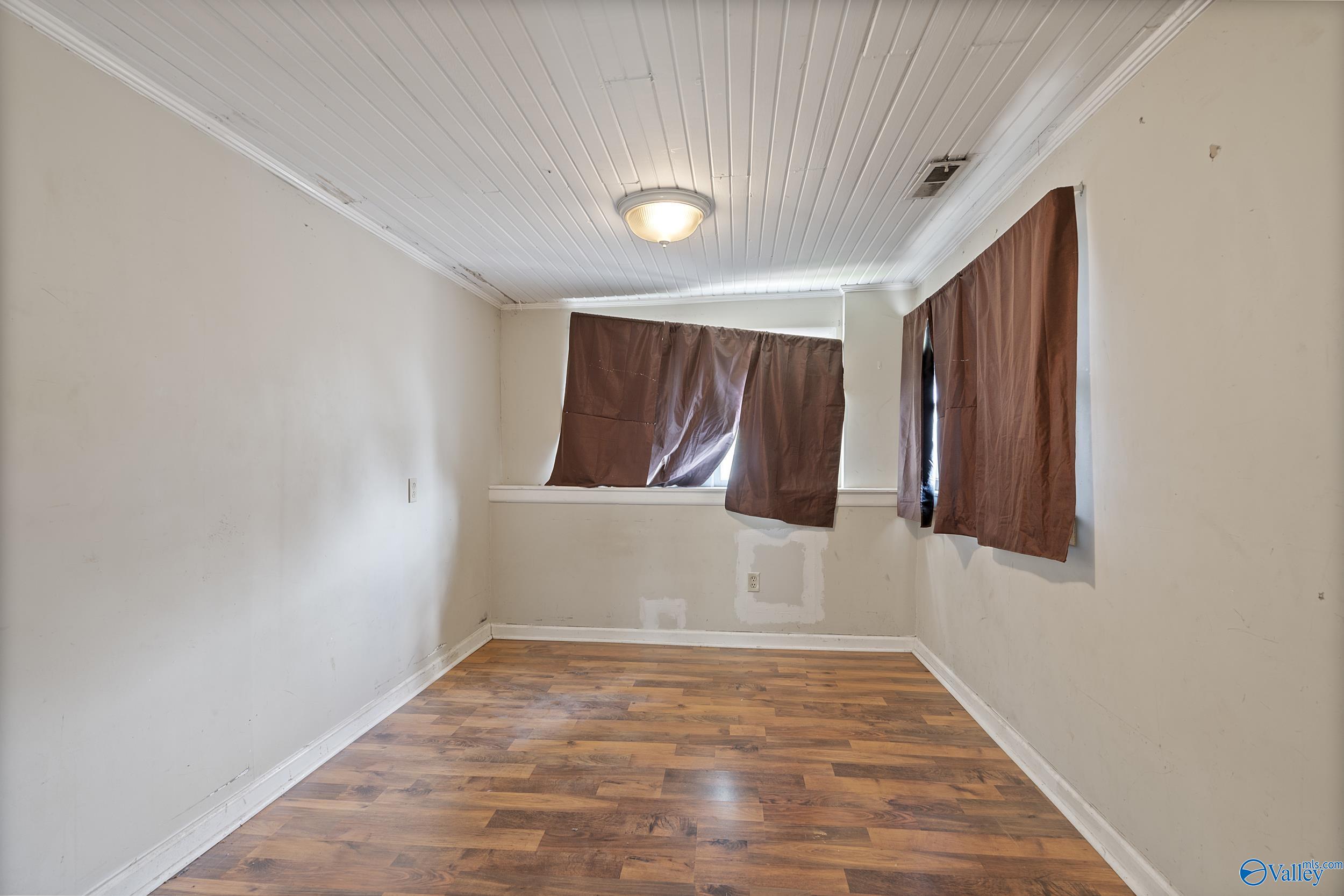 22835 New Garden Road