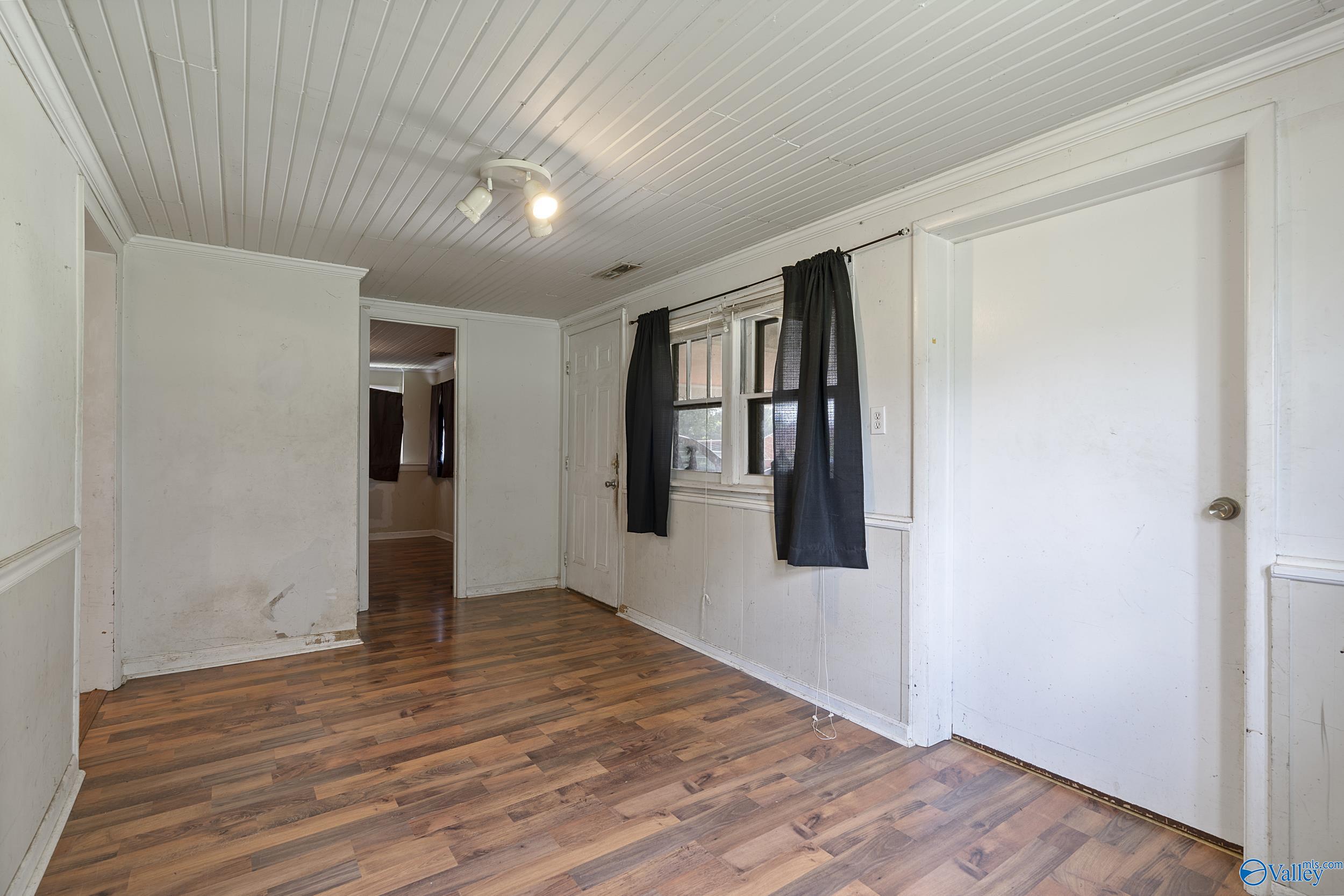 22835 New Garden Road