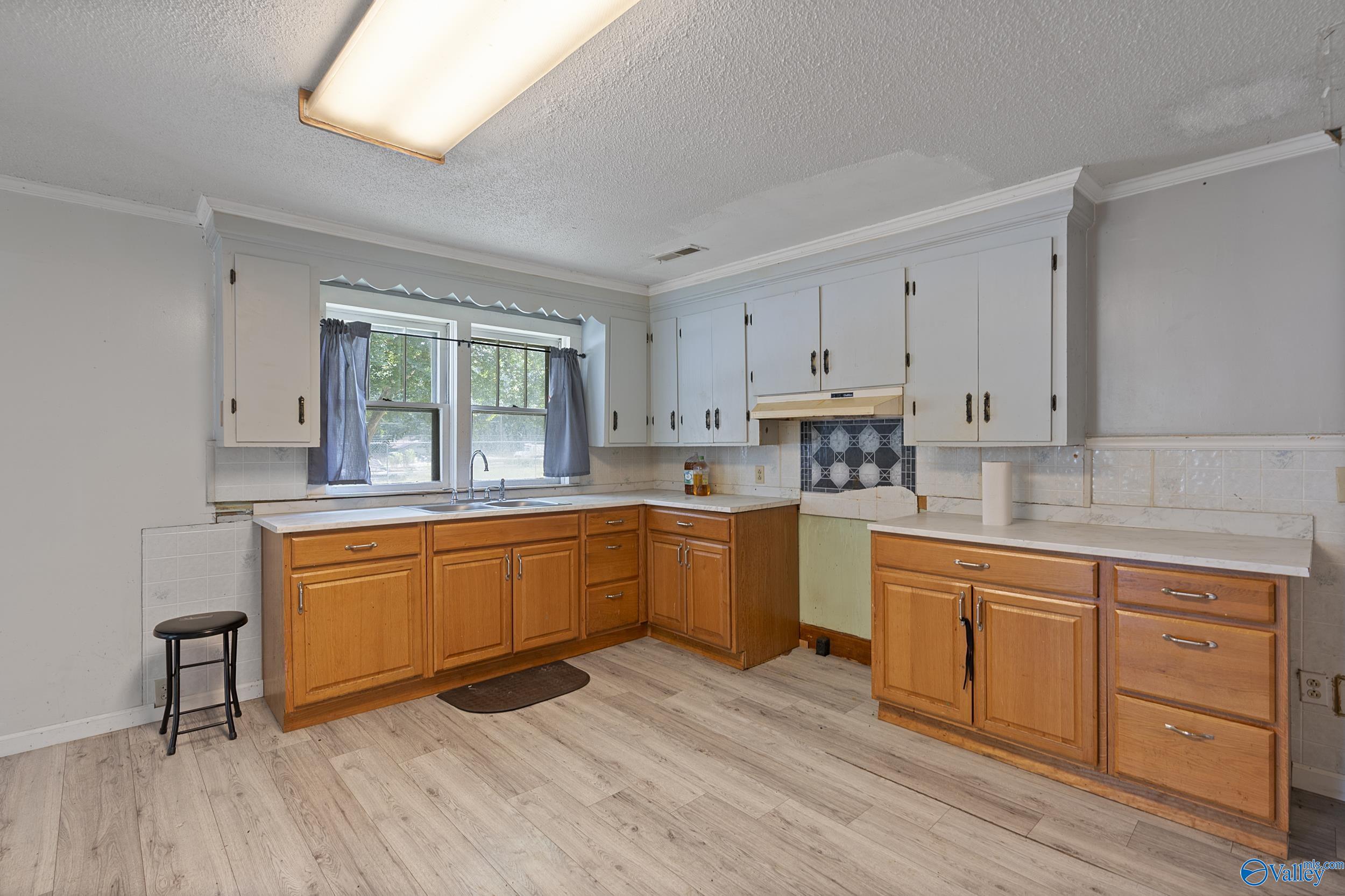 22835 New Garden Road