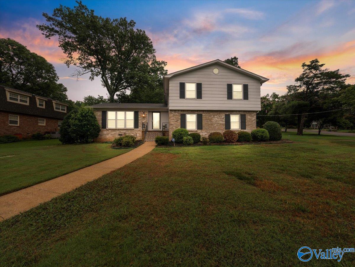 1900 Randy Court NE