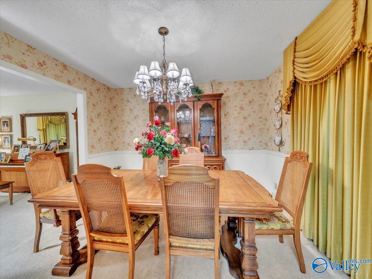 1900 Randy Court NE