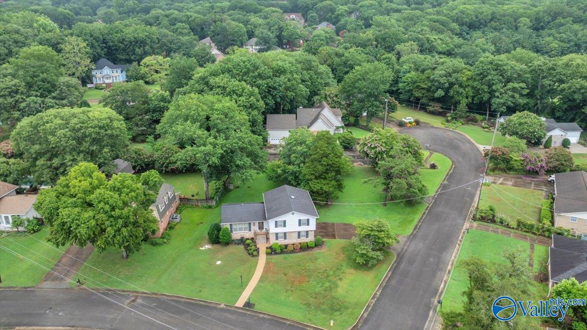 1900 Randy Court NE