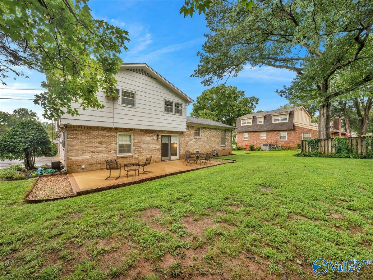 1900 Randy Court NE