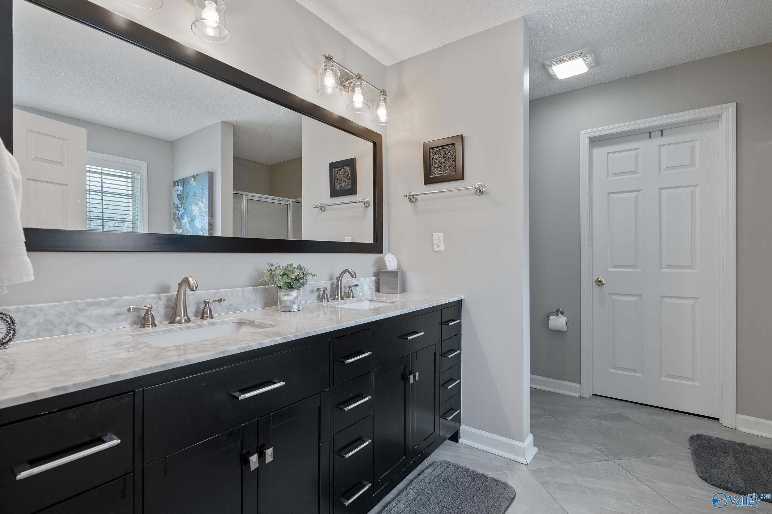 152 Valley Stone Road NE