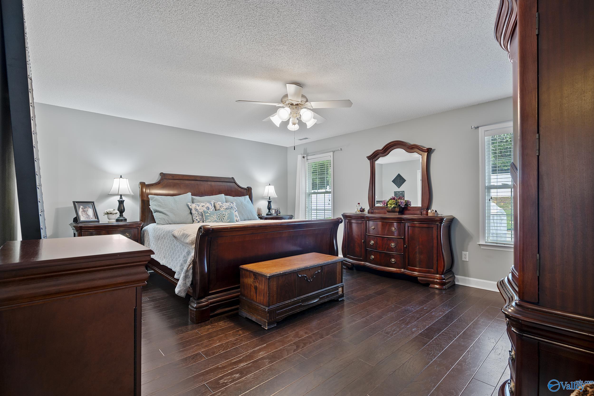 152 Valley Stone Road NE