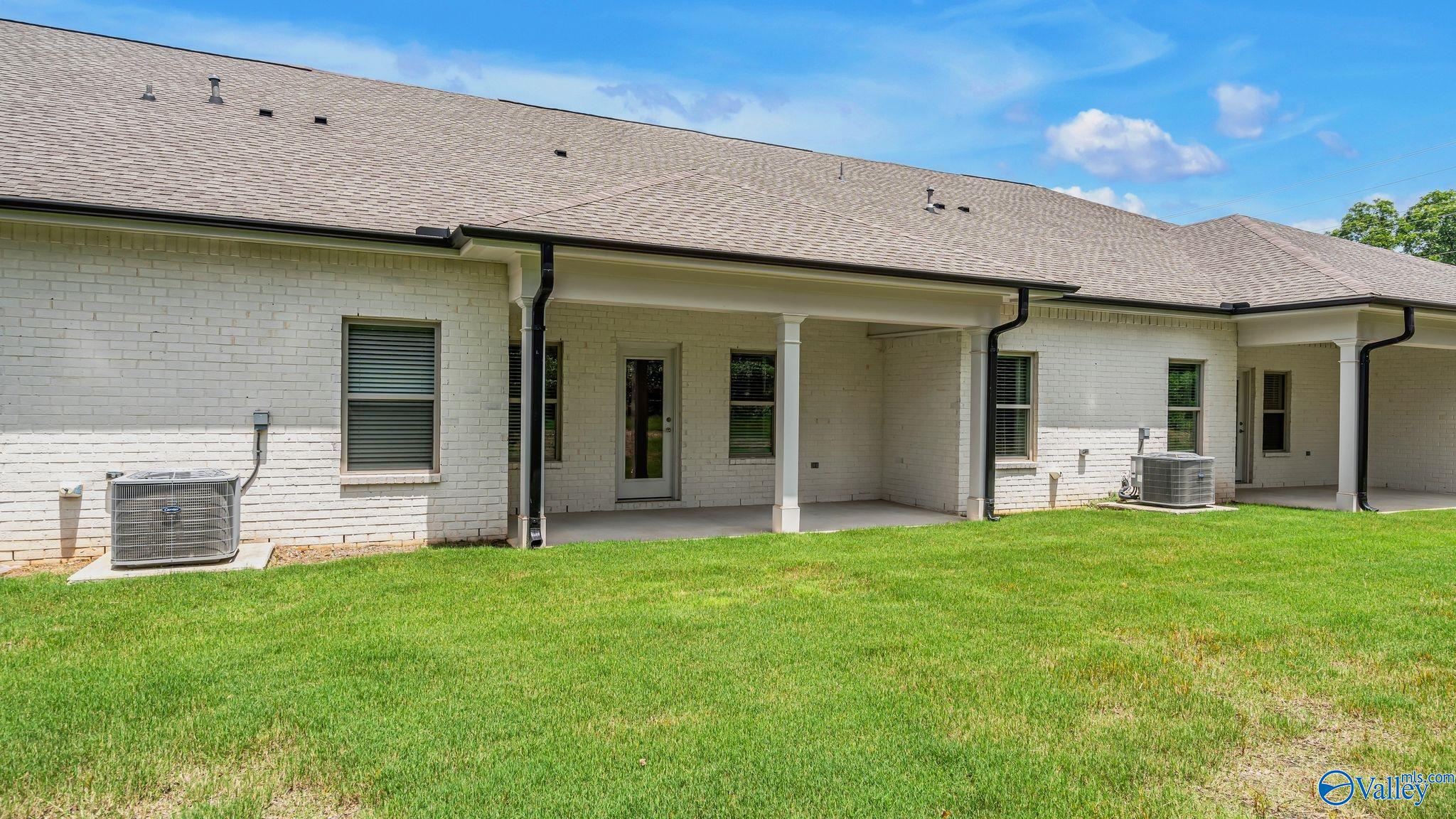 104 Clift Farm Drive