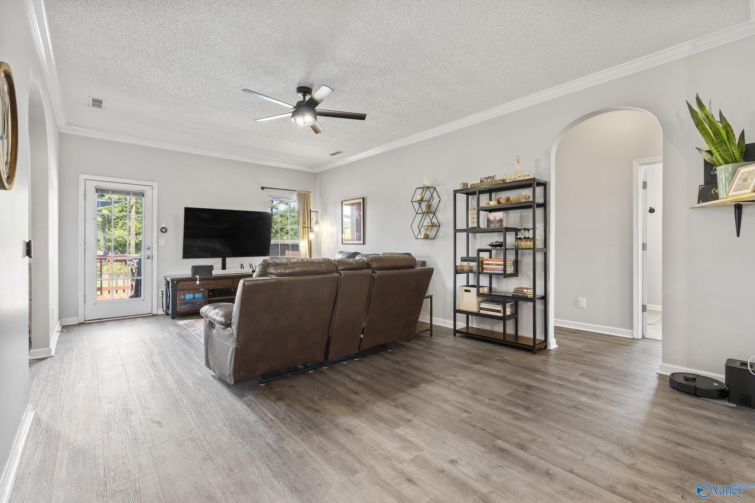 168 Ladd Road