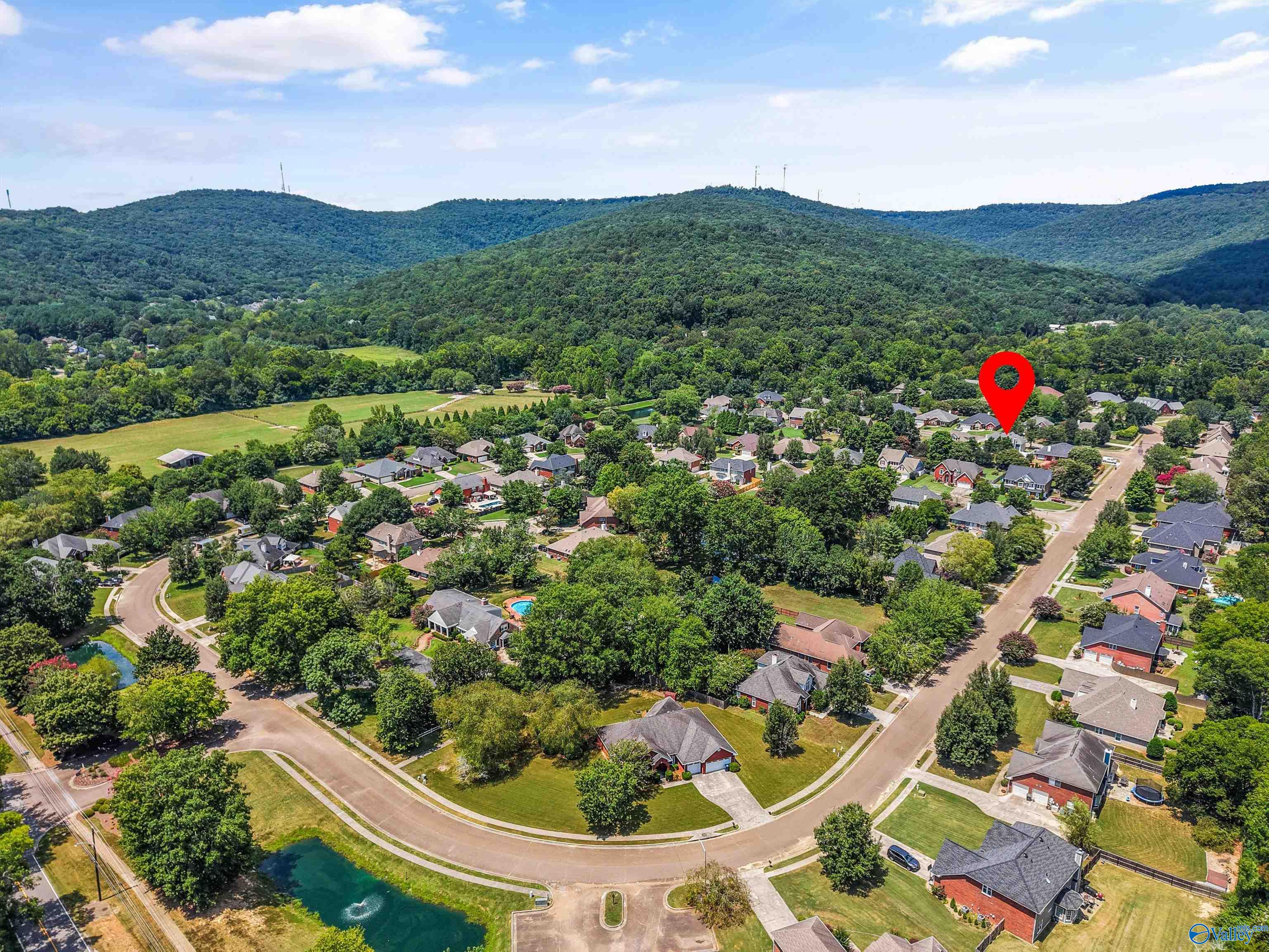 214 Cheval Circle SE