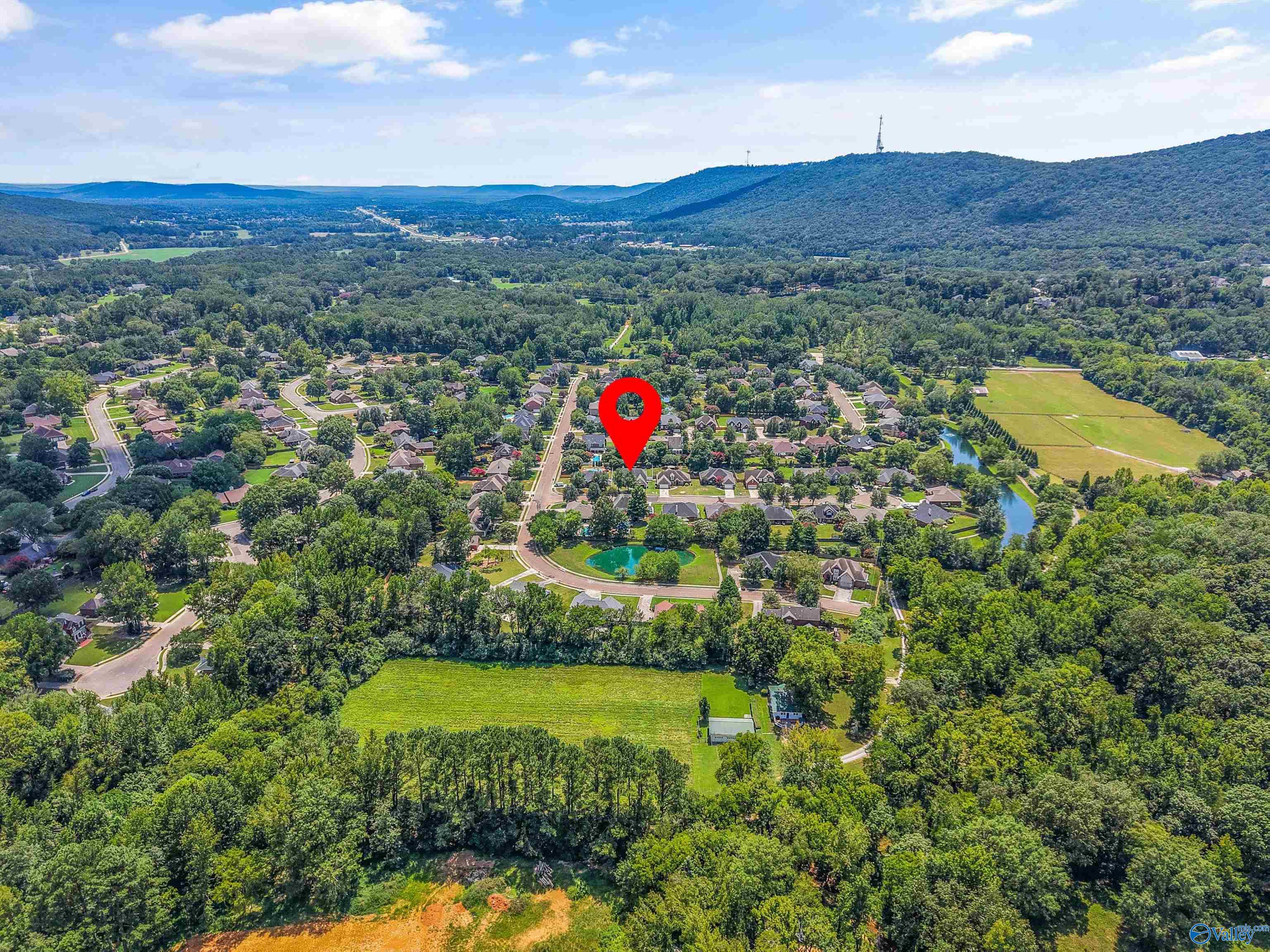 214 Cheval Circle SE