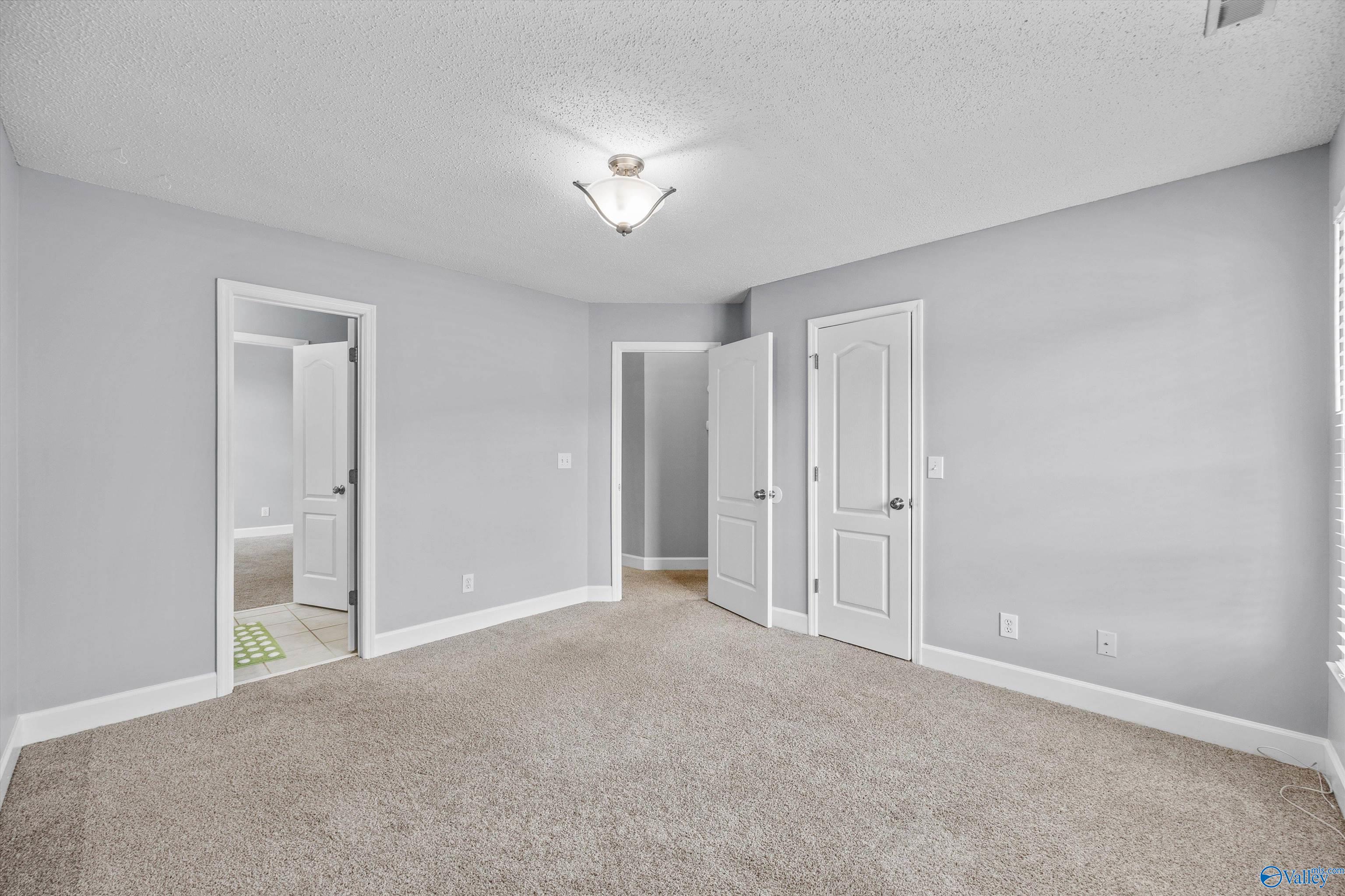 214 Cheval Circle SE