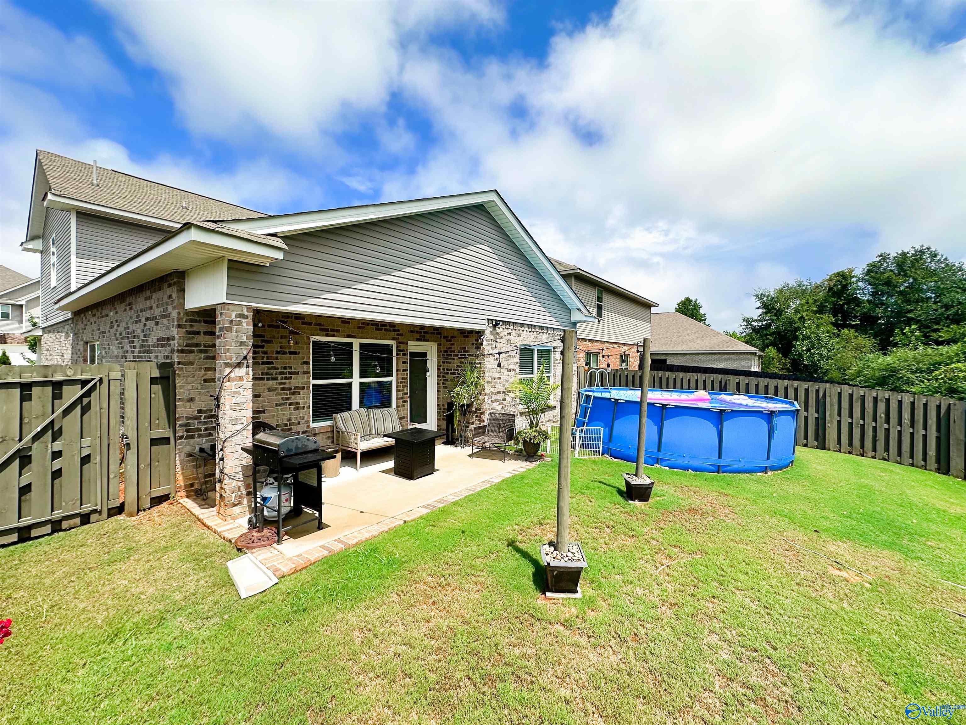 624 Magnolia Place Lane