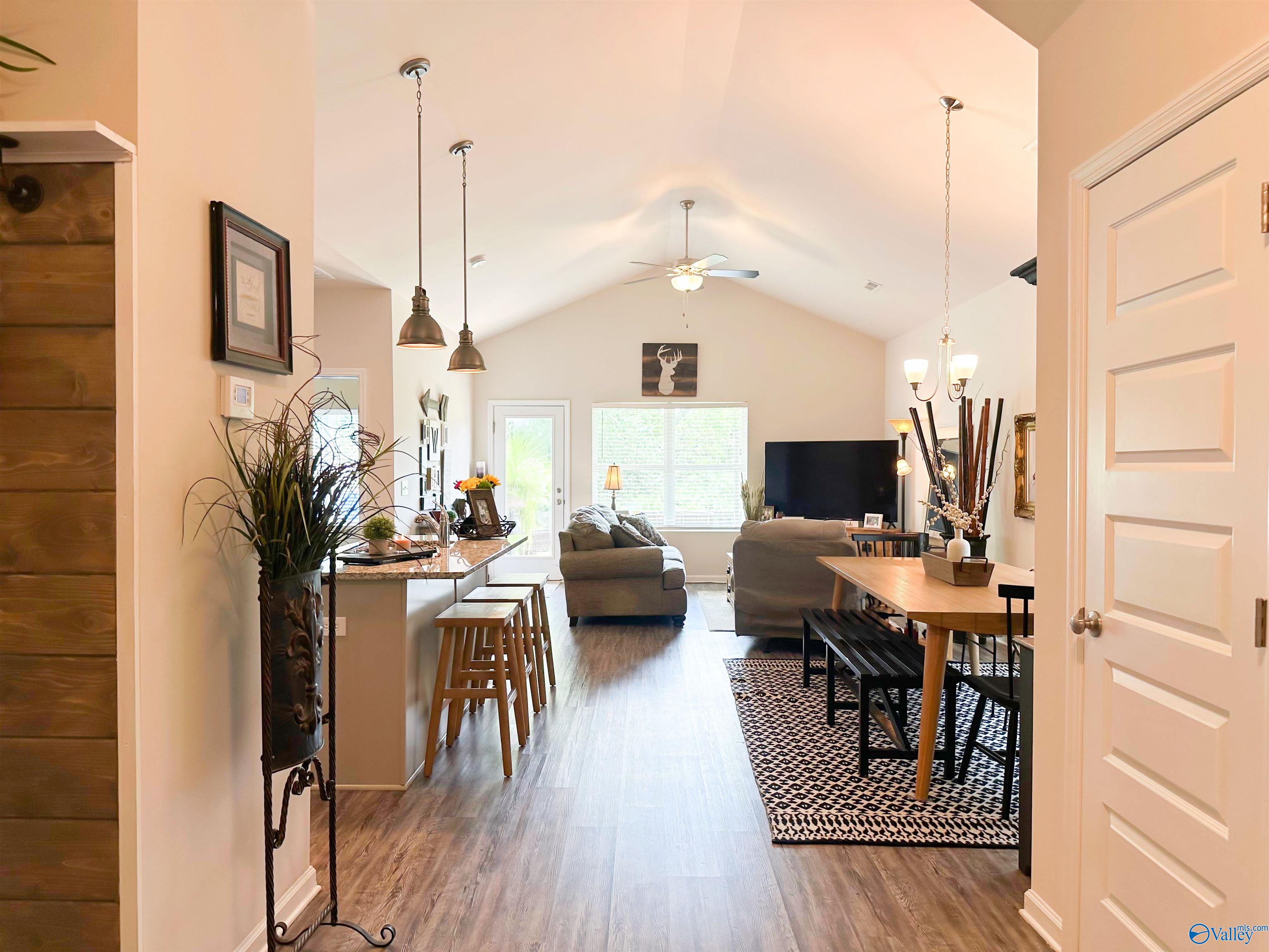 624 Magnolia Place Lane
