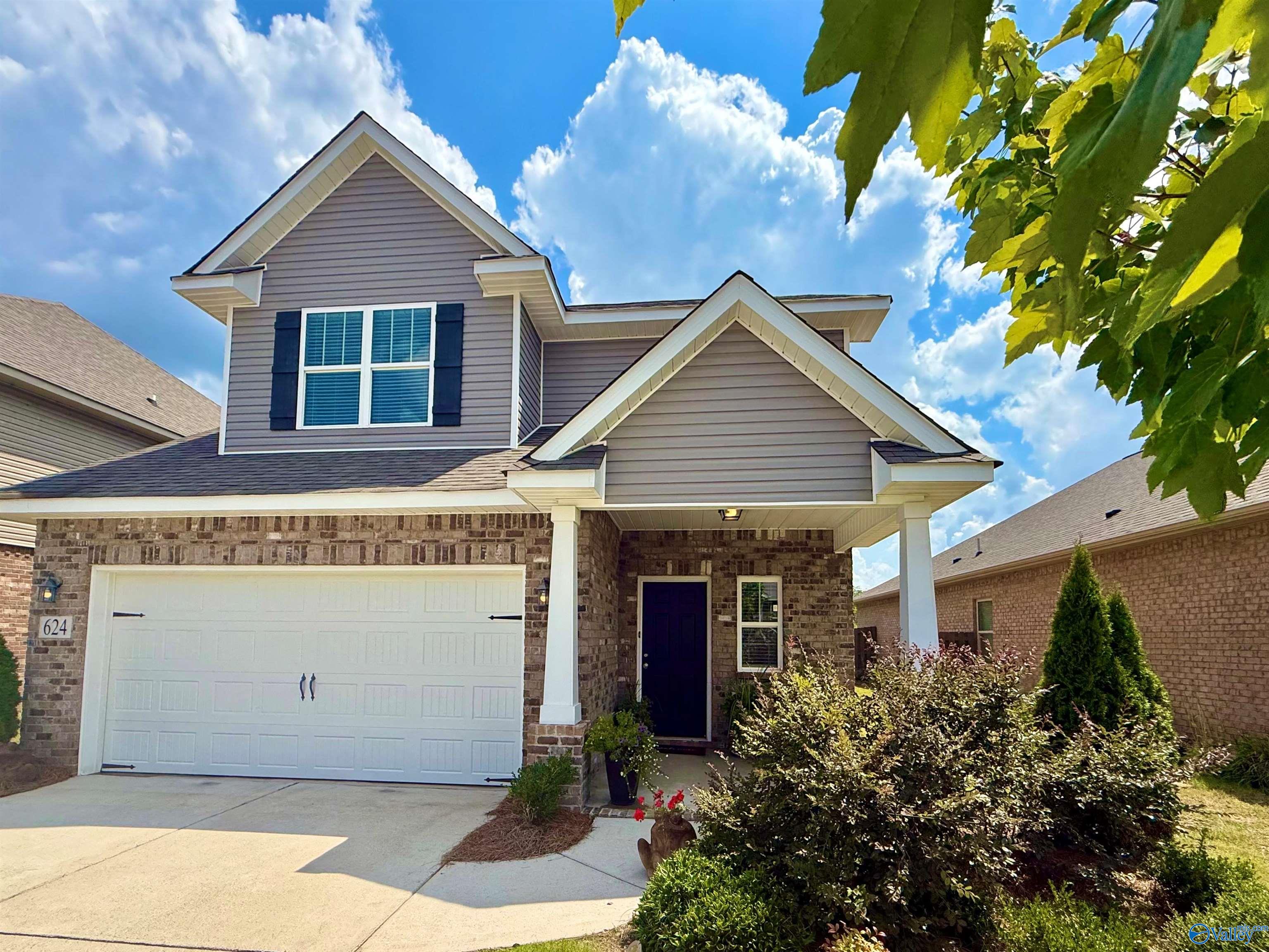 624 Magnolia Place Lane