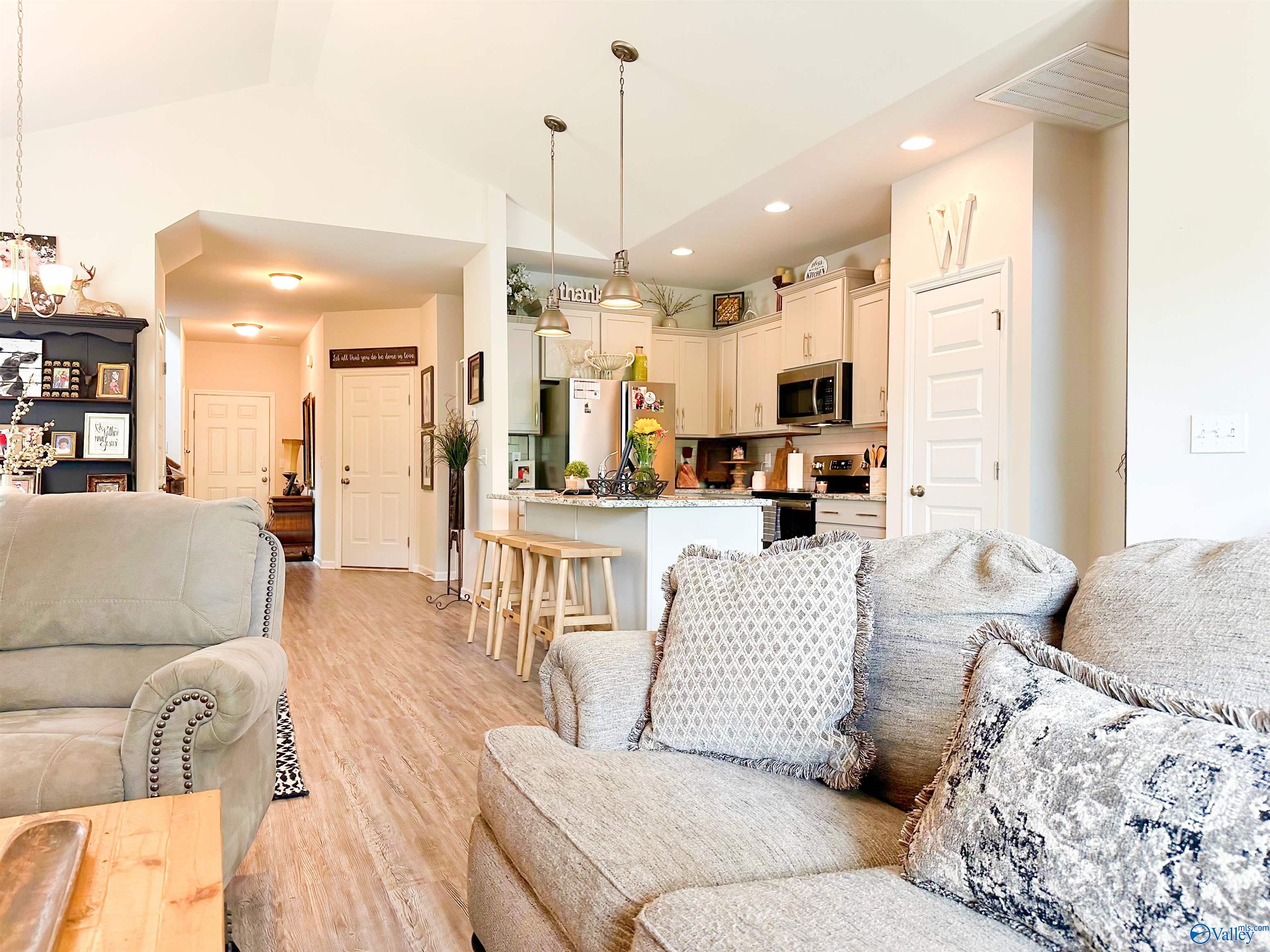 624 Magnolia Place Lane