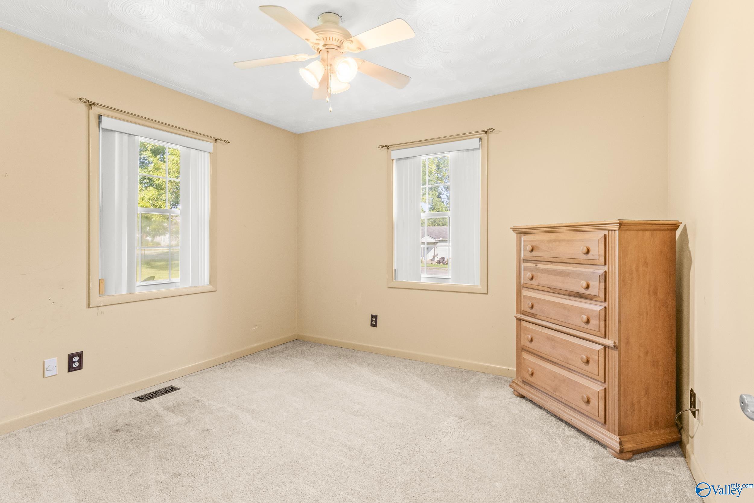 203 Morrow Street NE